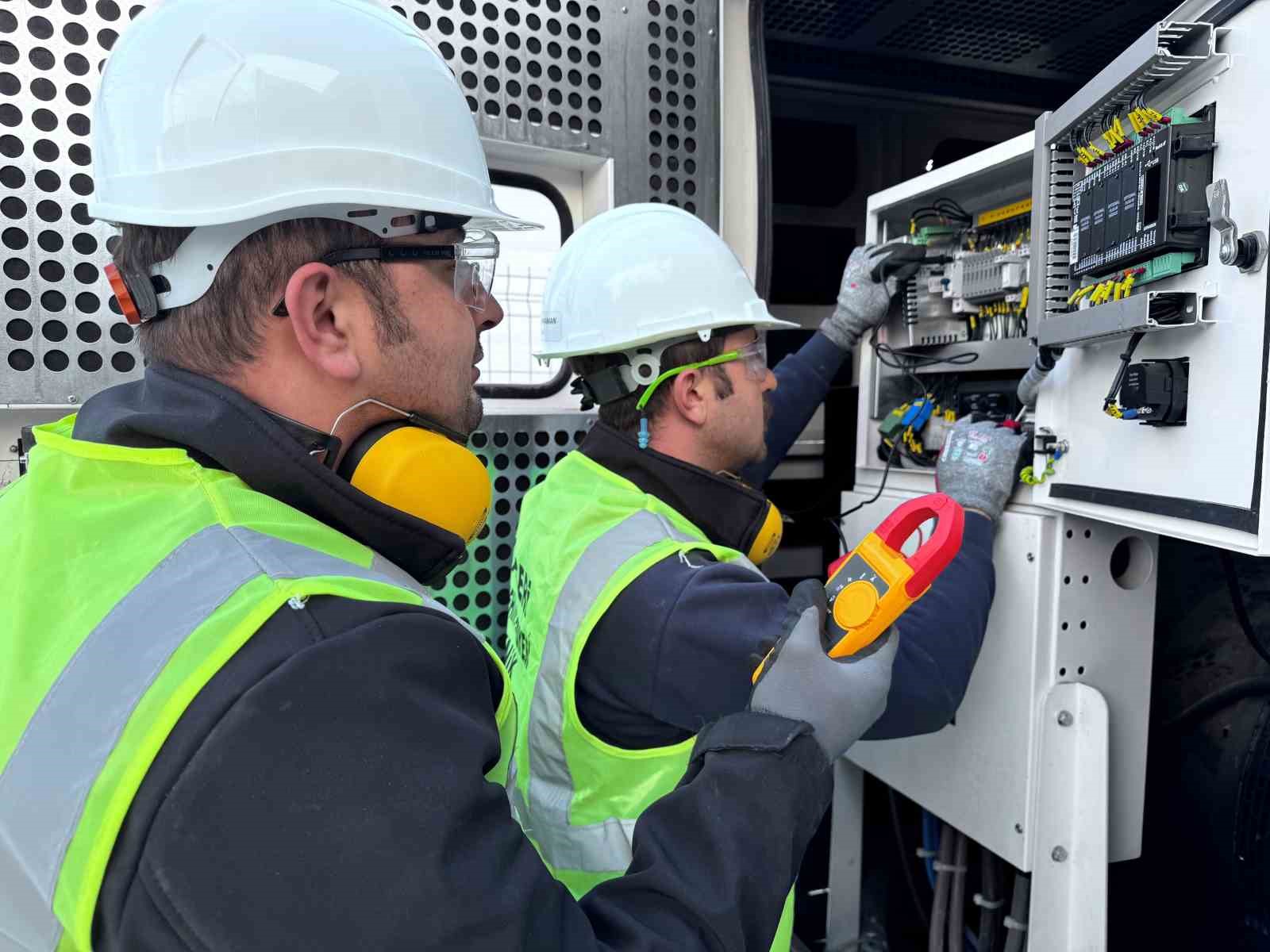 Kayseri Büyükşehir’den teknik bakım onarım hizmetleriyle 2025’te 300 milyon TL’lik tasarruf
