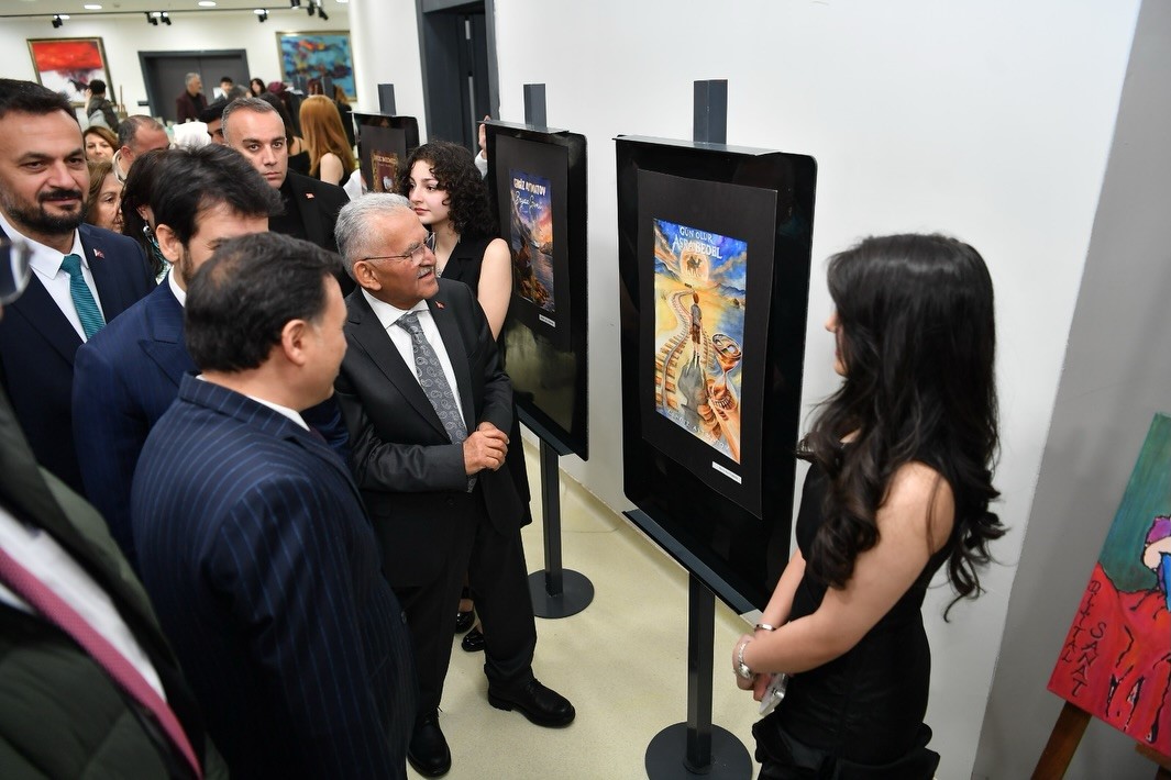 Kayseri kütüphanelerine üye sayısı 378 bin
