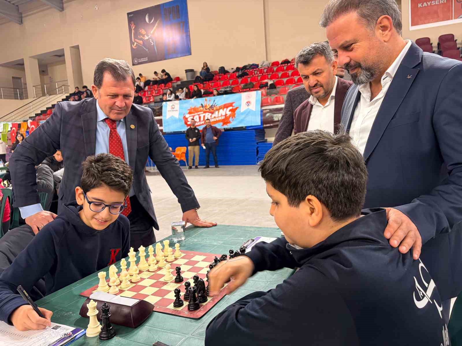 Kayseri Okul Sporları Satranç İl Birinciliği başladı
