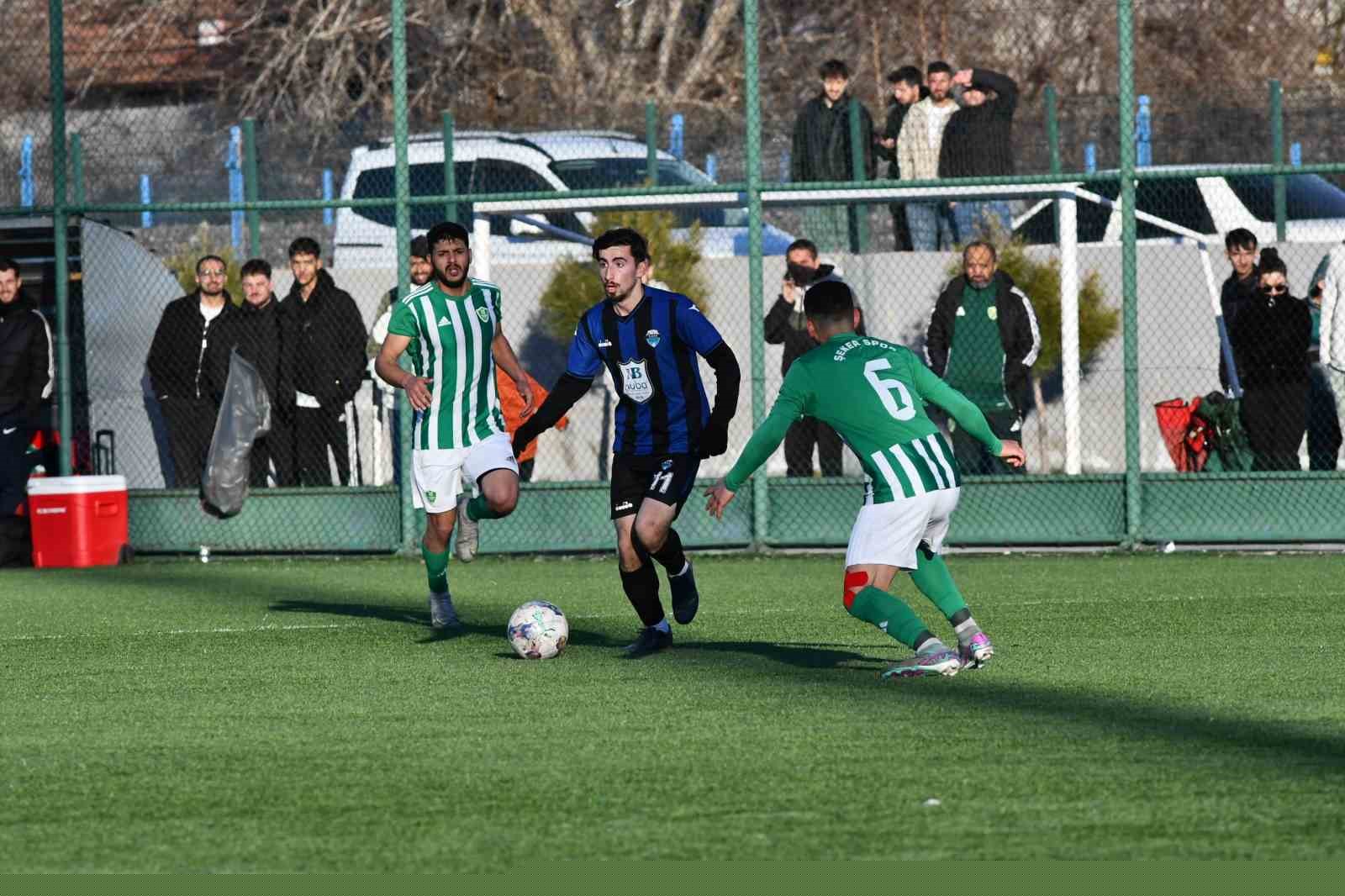 Kayseri Şekerspor uzatmada güldü
