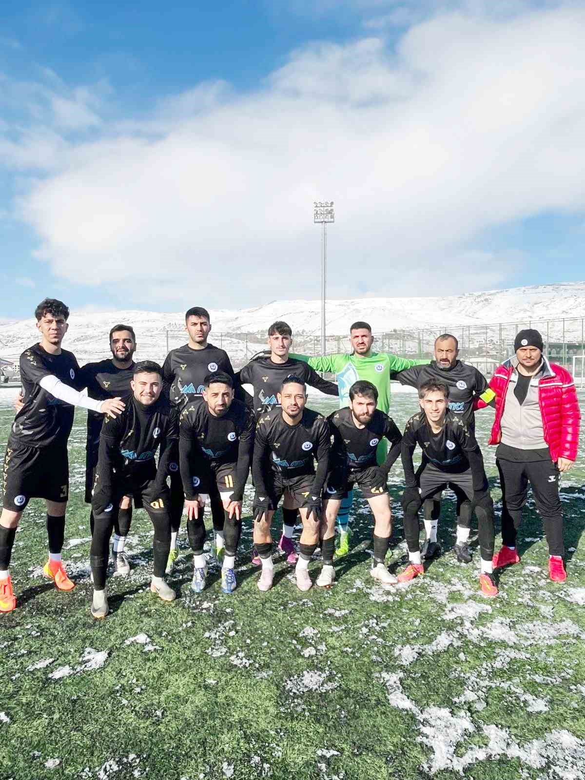 Kayseri Ülküspor farklı kazandı
