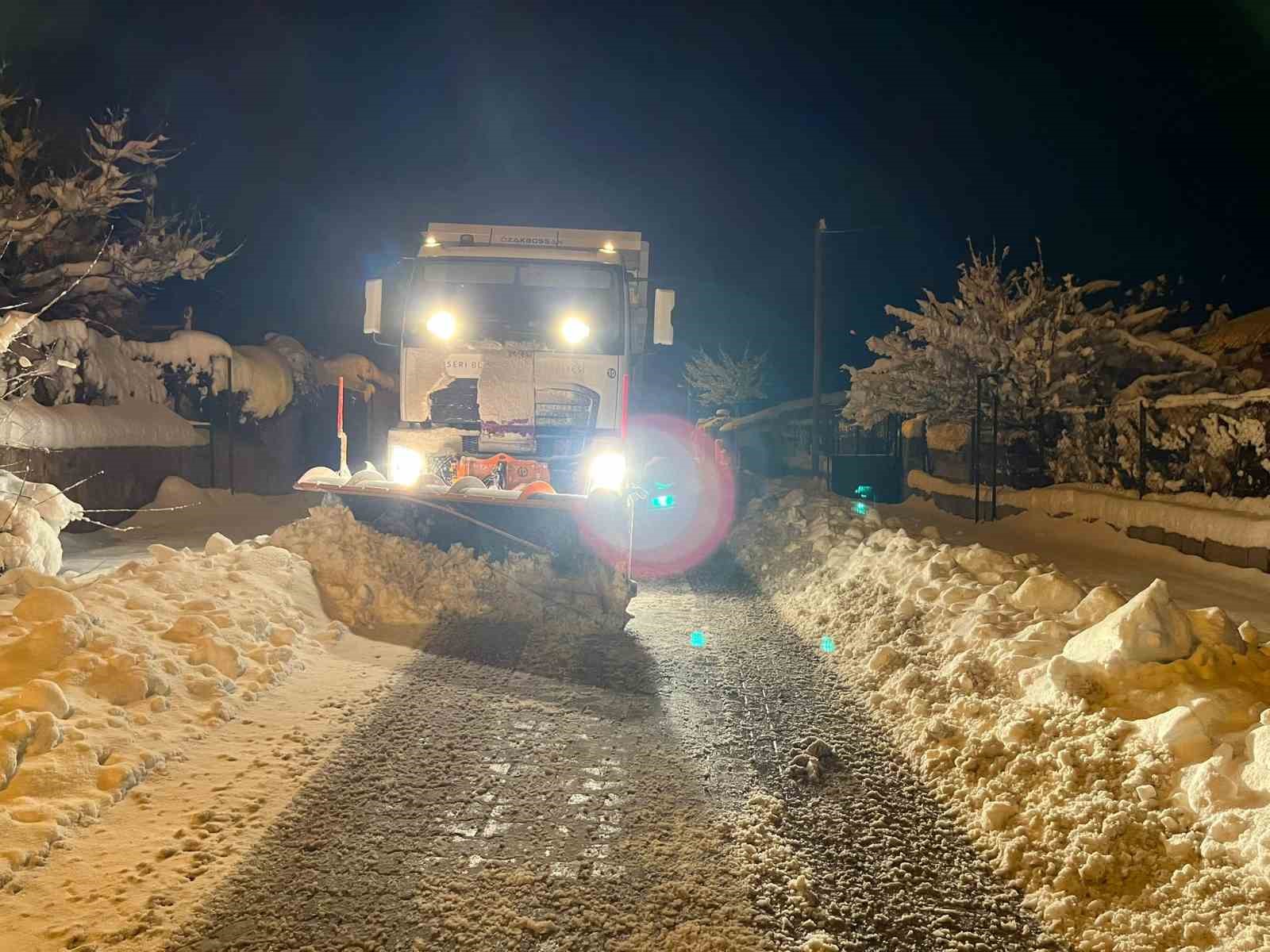 Kayseri’de 146 yol açıldı, 26 yol ise ulaşıma kapalı
