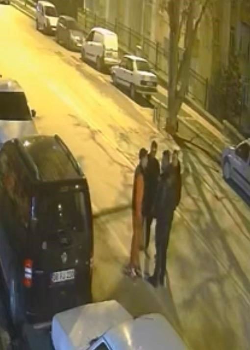 Kayseri’de 2 kişinin yaralandığı bıçaklı kavga kamerada
