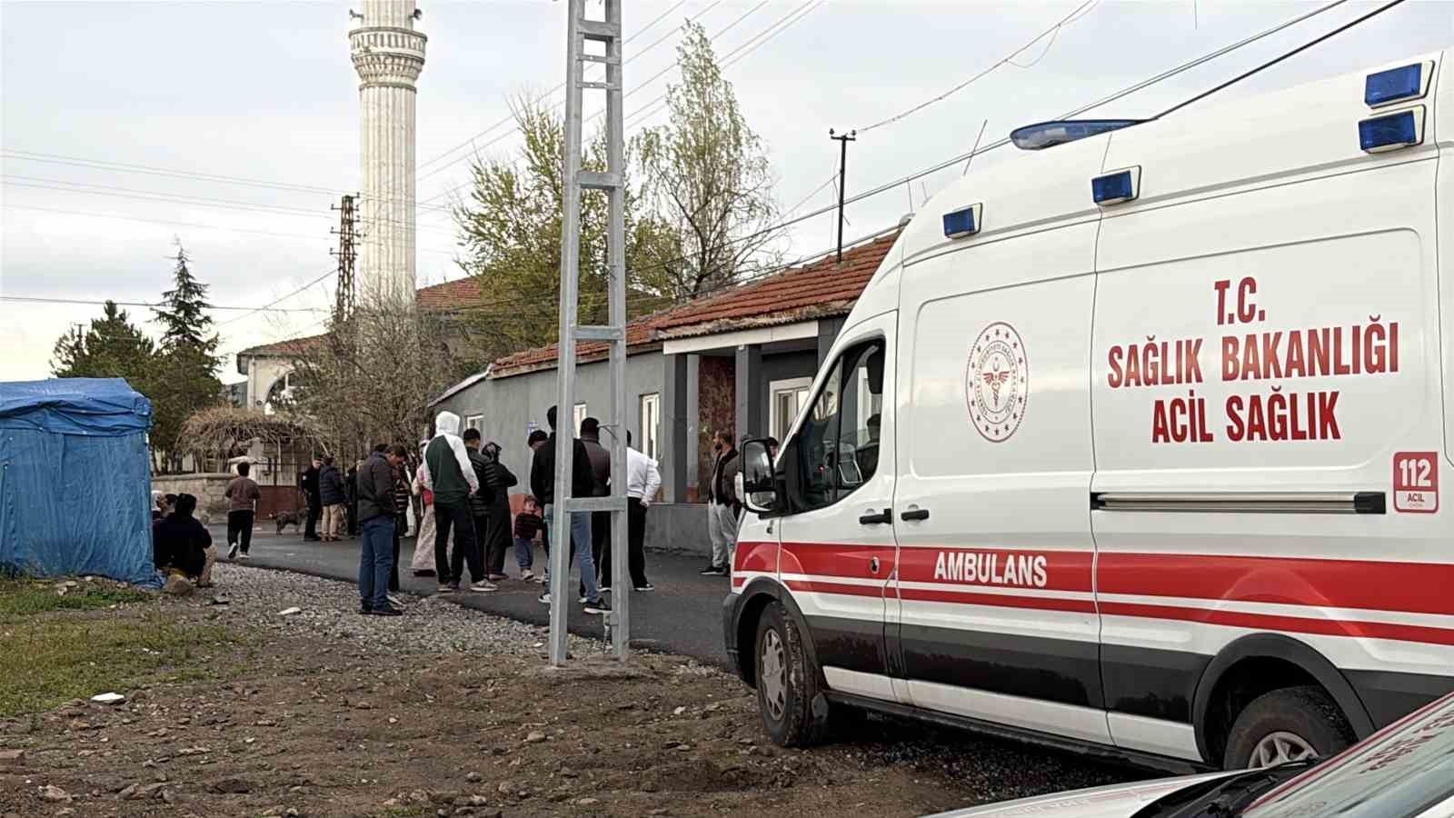 Kayseri’de akrabalar arasında kavga: 3 yaralı
