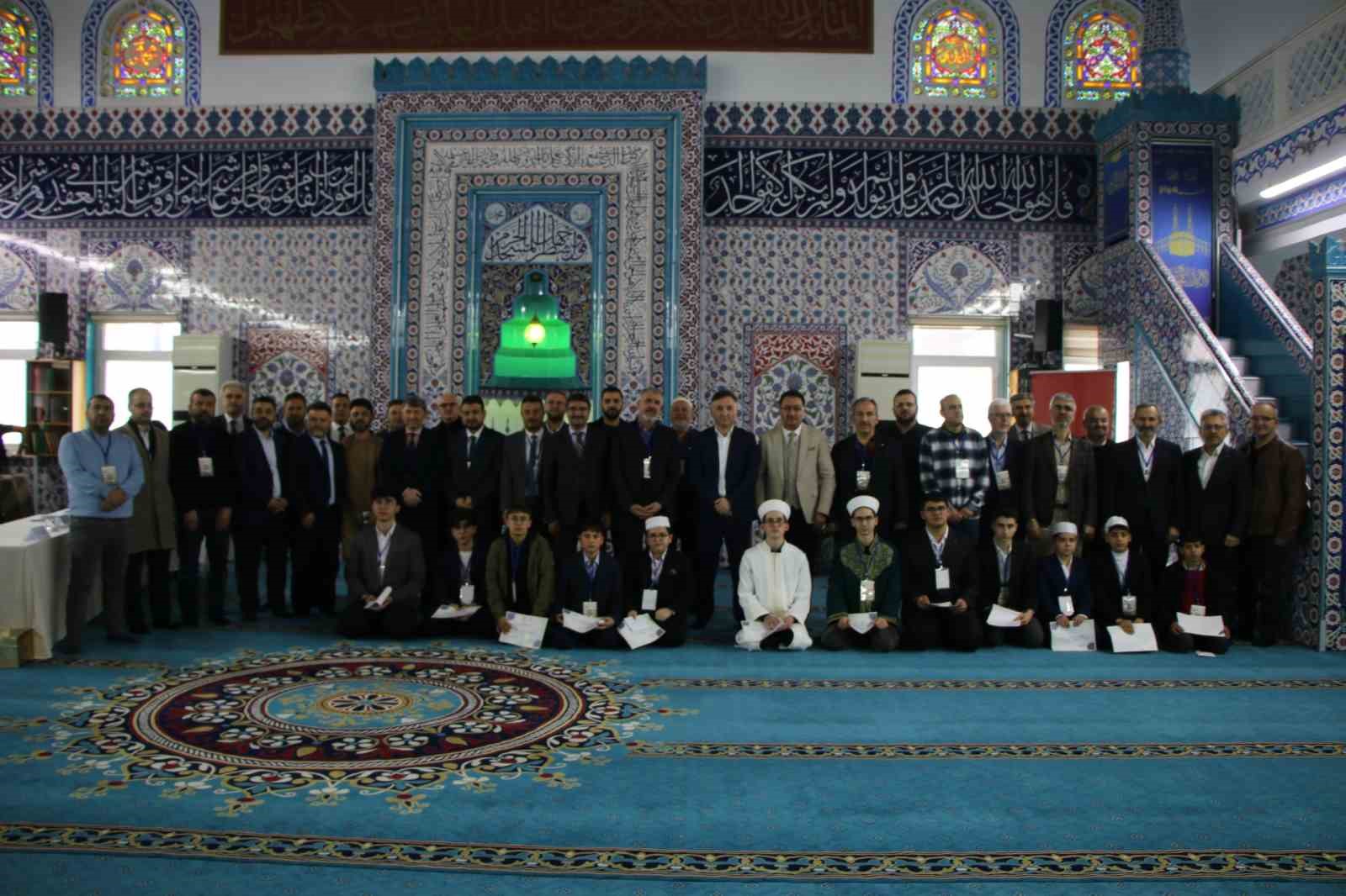 Kayseri’de imam hatip öğrencileri mesleki yarışmalarda ter döktü
