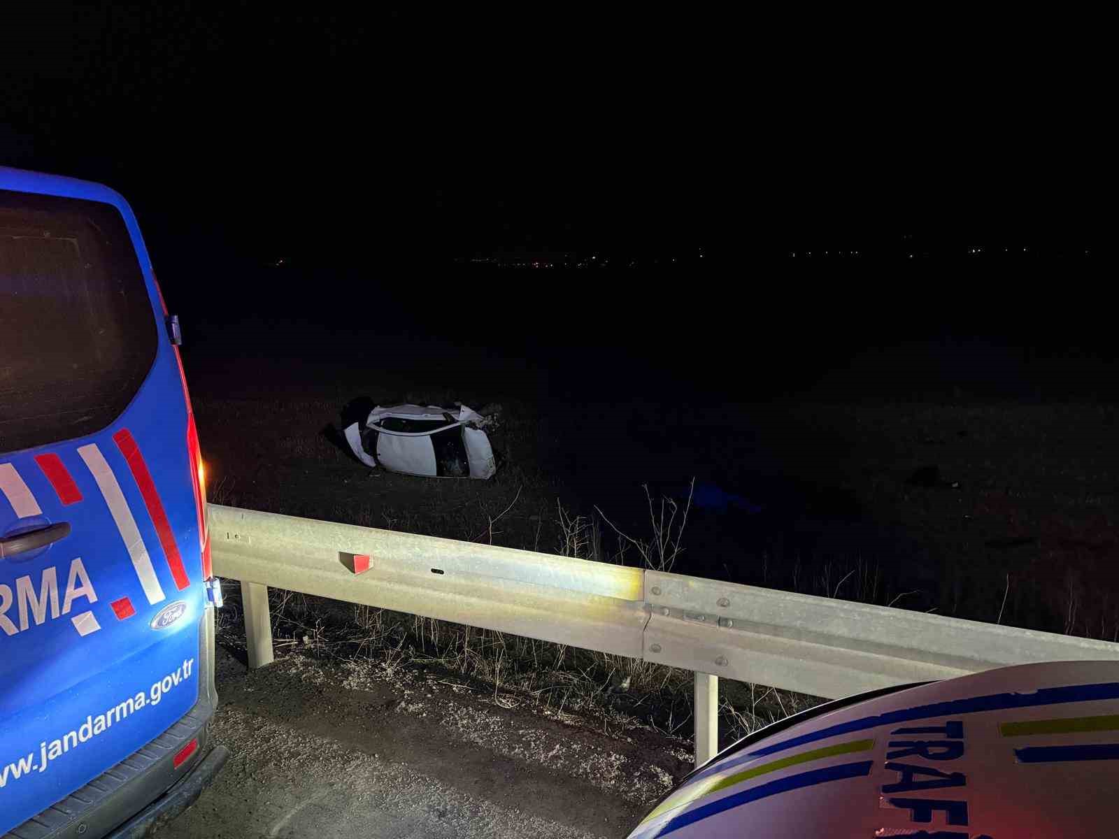 Kayseri’de otomobil şarampole yuvarlandı: 1 ölü, 1’i ağır 4 yaralı
