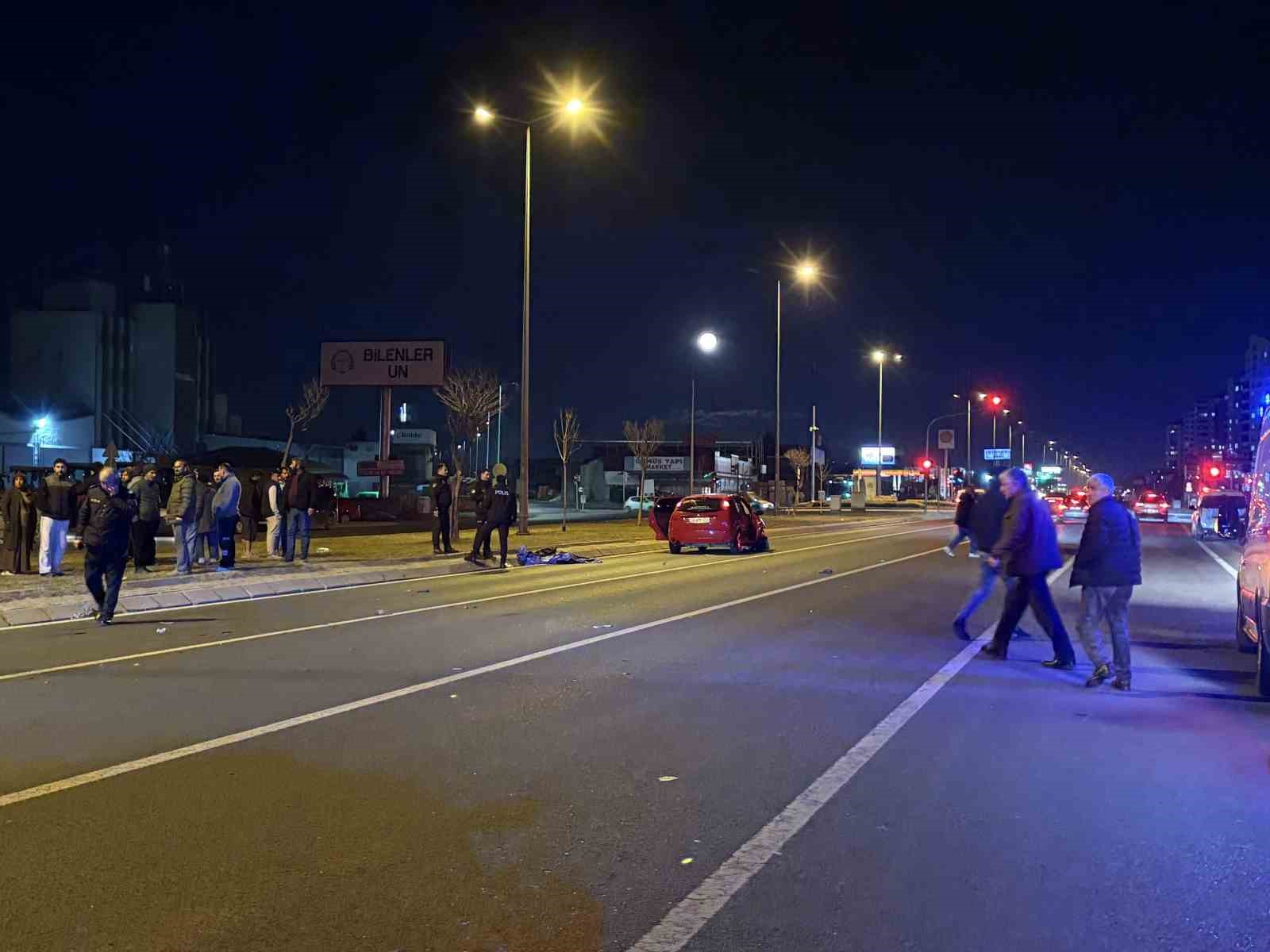 Kayseri’de otomobil yayaya çarptı: 1 ölü
