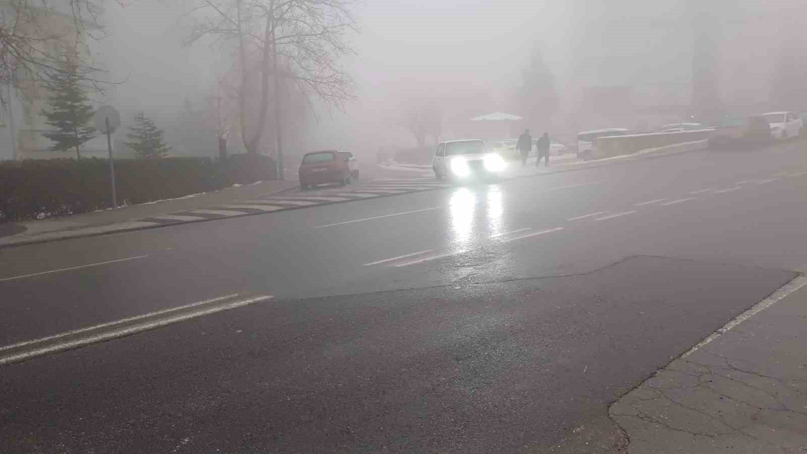 Kayseri’de sis görüş mesafesini düşürdü
