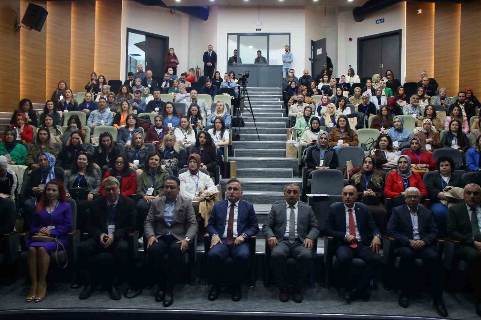 Kayseri’de STEM Çalıştayı başladı
