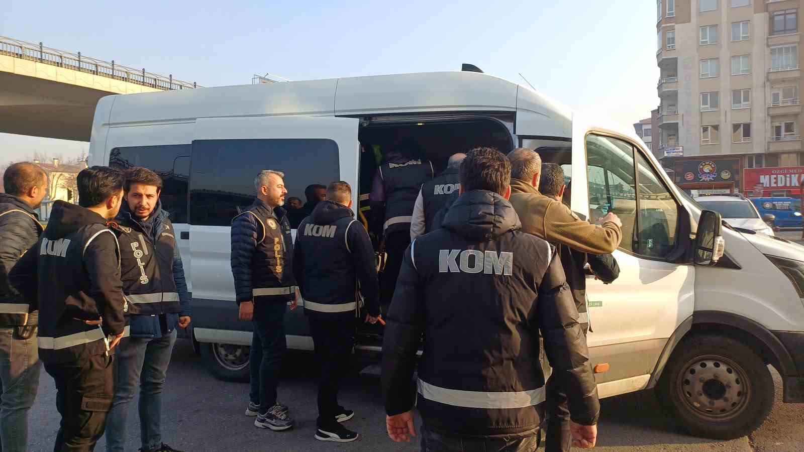 Kayseri’deki ‘ilaç yolsuzluğu’ davasında tutuklu sanık kalmadı
