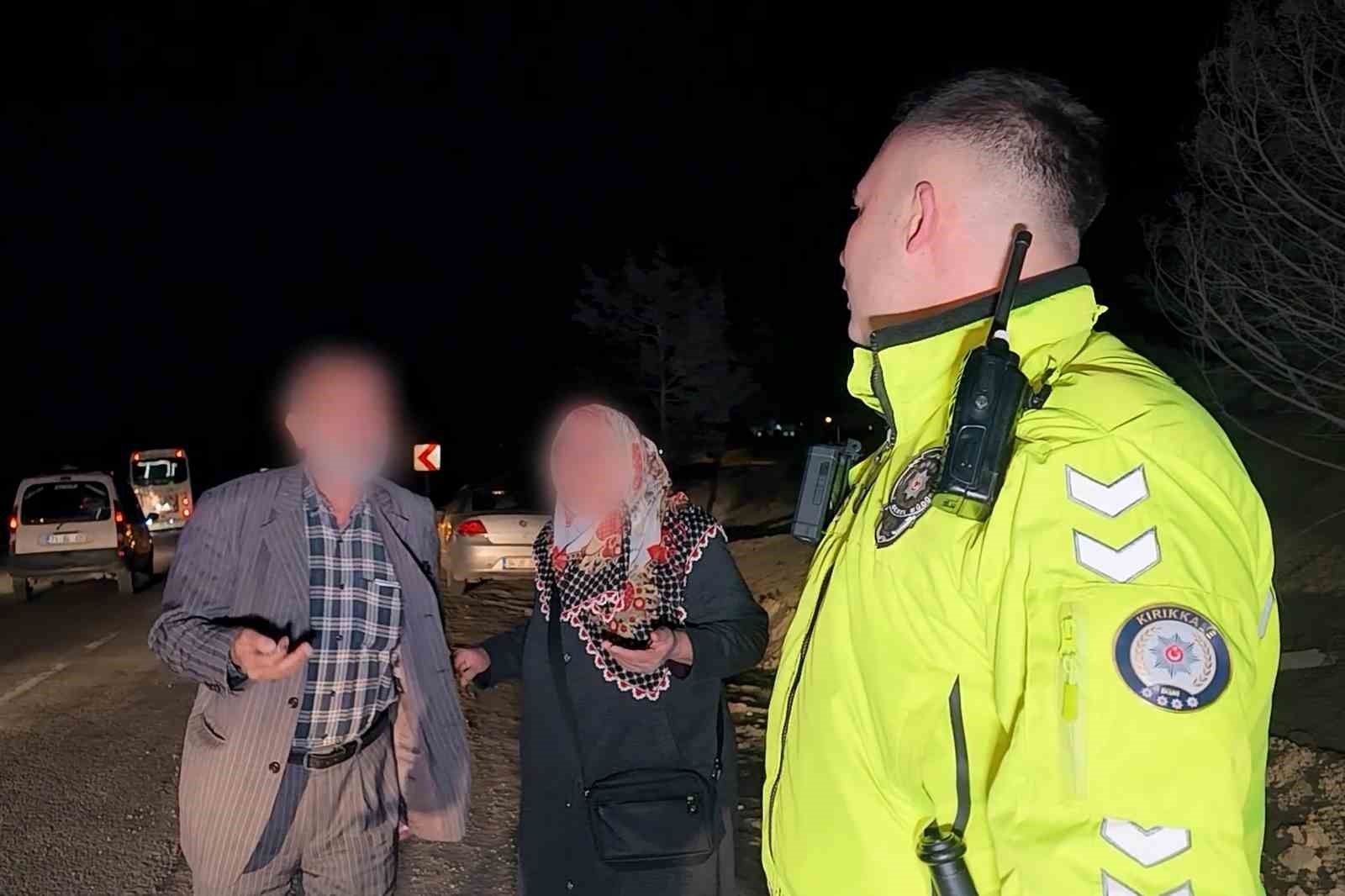 Kaza sonrası sürücü kaçtı, yaşlı çift geldi: Polisi ikna etmek için dakikalarca dil döktüler
