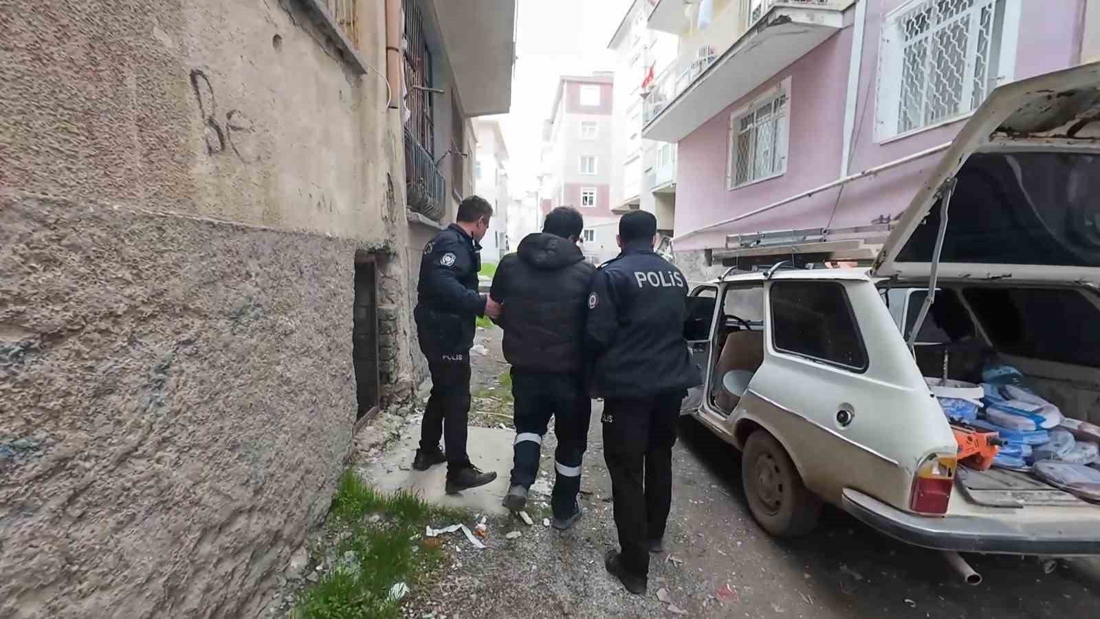 Kaza yapıp kaçan sürücüye 450 bin lira ceza
