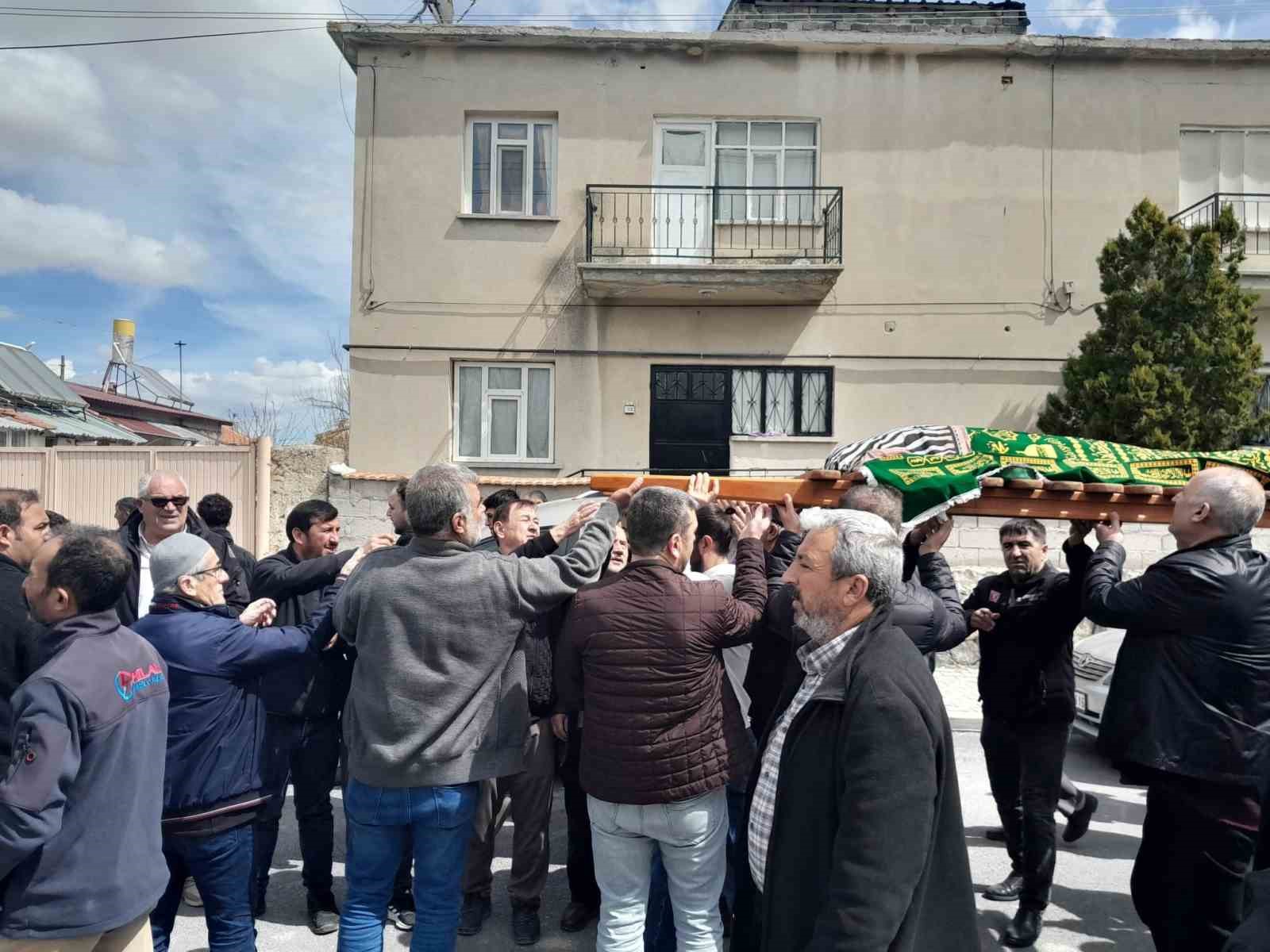 Kazada hayatını kaybeden çocuğa acı veda
