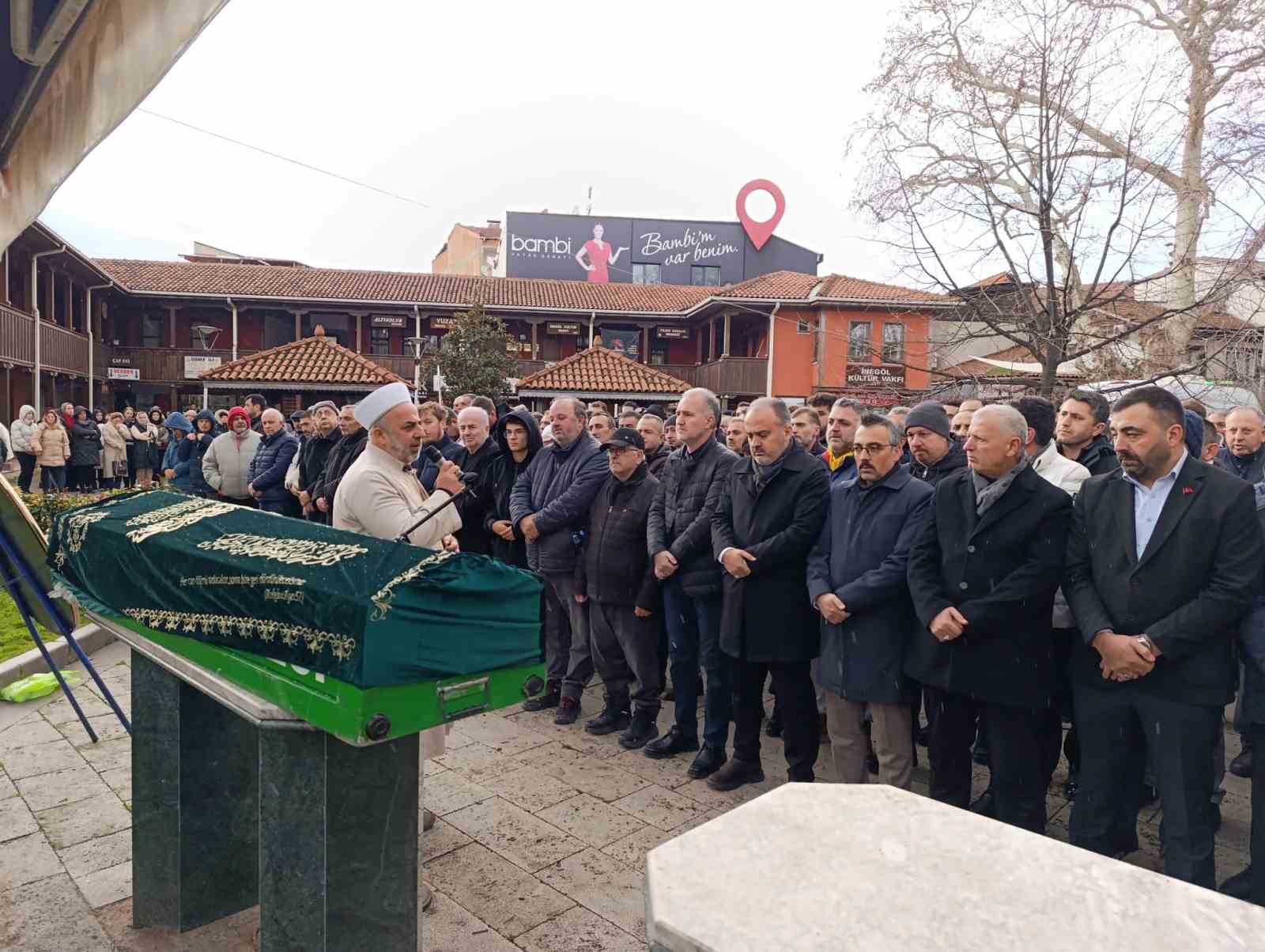 Kazada hayatını kaybeden İnegöllü iş adamı Sedat Taç toprağa verildi
