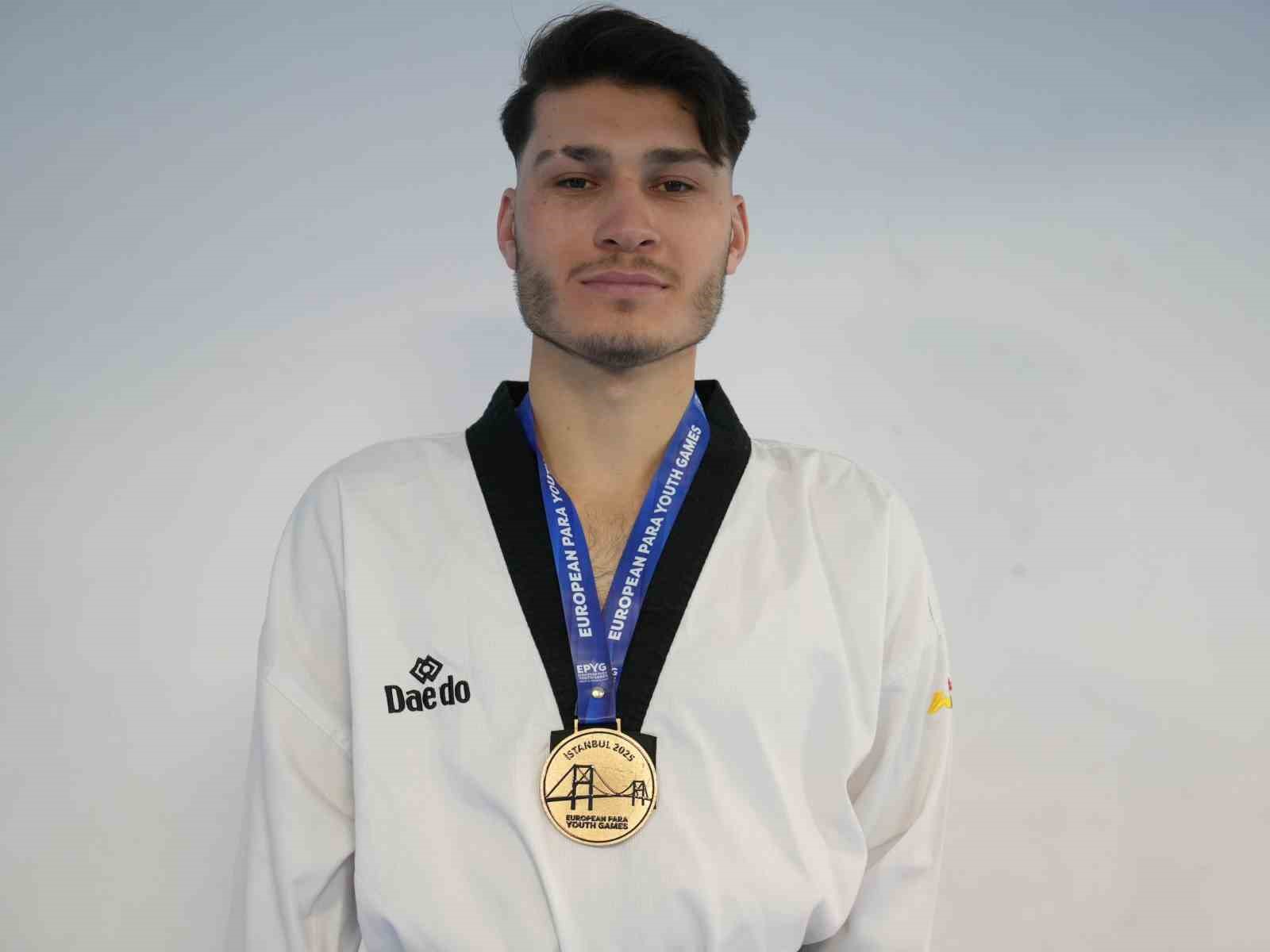 Kazada kollarını kaybetti, taekwondoyla hayata yeniden bağlandı
Kazada kollarını kaybetti, taekwondoyla hayata yeniden bağlandı