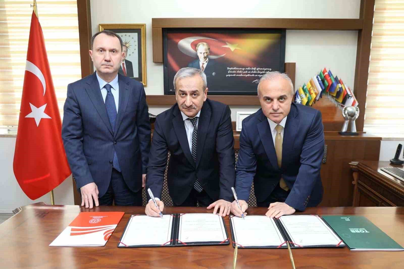 KBÜ mesleki eğitimde iş birliği çalışmalarını sürdürüyor
