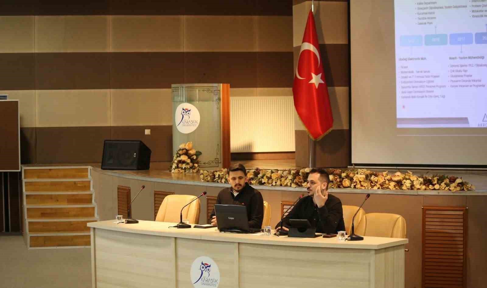 KBÜ’de inovasyon ve girişimcilik zirvesi düzenlendi
KBÜ’de inovasyon ve girişimcilik zirvesi düzenlendi