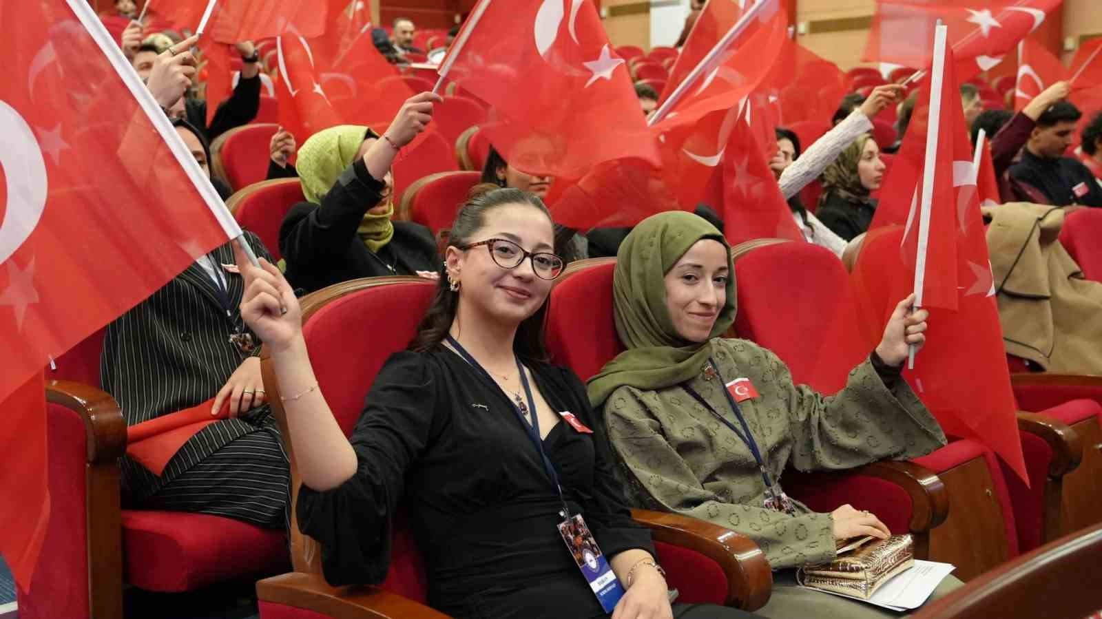 KBÜ’de "Kahramanlık Şiir ve Türküleri" programı düzenlendi
