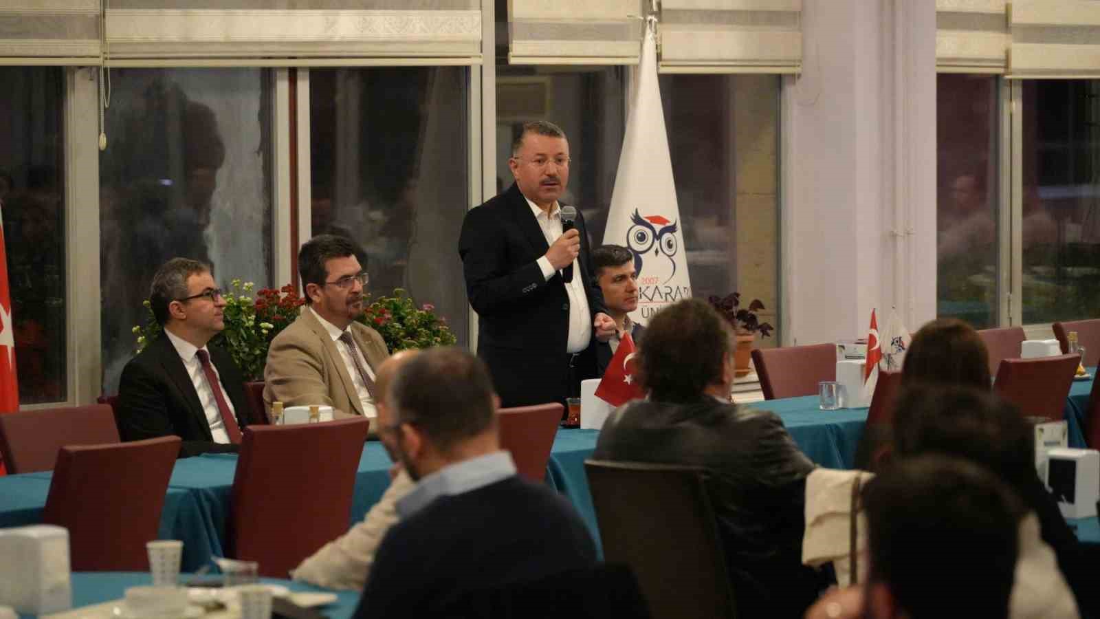 KBÜ’de Q1 yayın yapan akademisyenlerle strateji toplantısı
