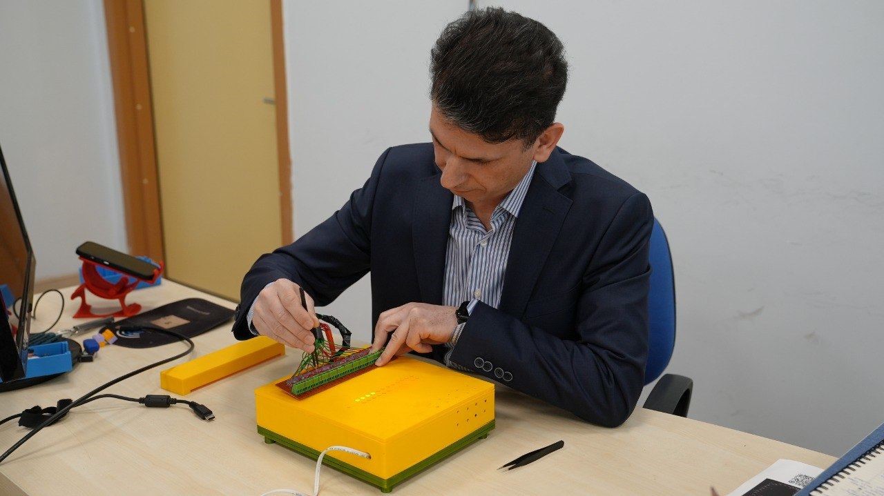 KBÜ’den raylara akıllı dokunuş: Güvenliği artıran iki yerli sistem
KBÜ’den raylara akıllı dokunuş: Güvenliği artıran iki yerli sistem