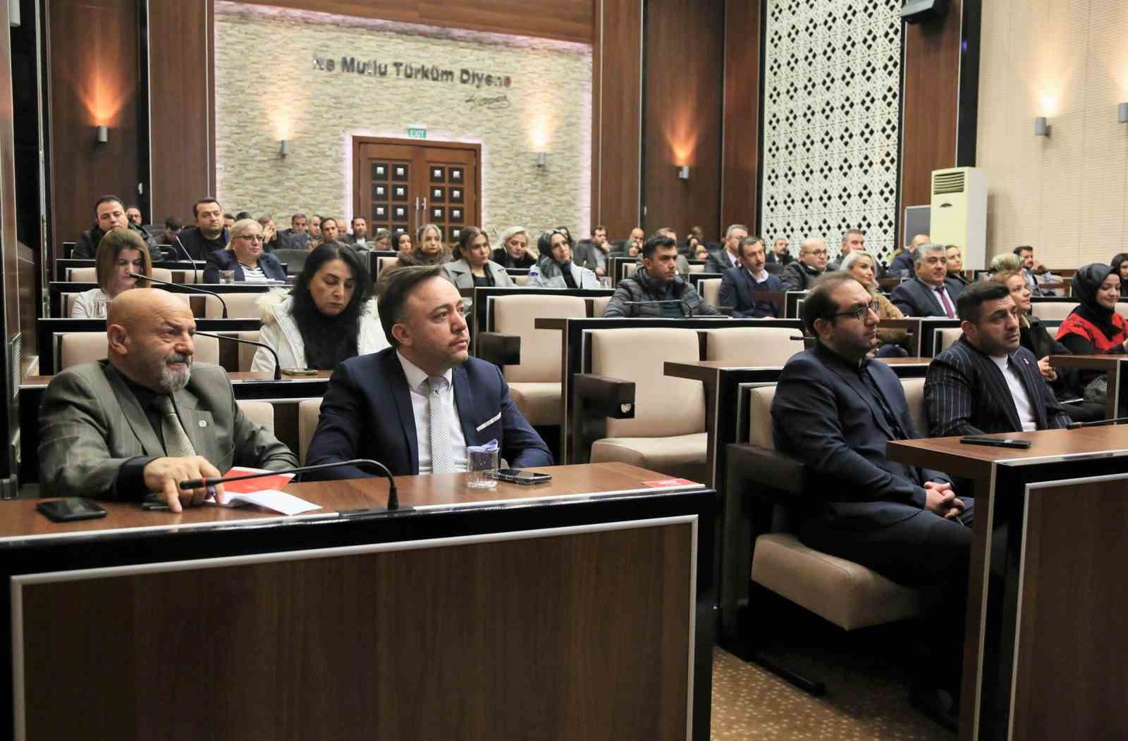 Keçiören Belediyesi yöneticilerine disiplin ve yetki devri eğitimi
