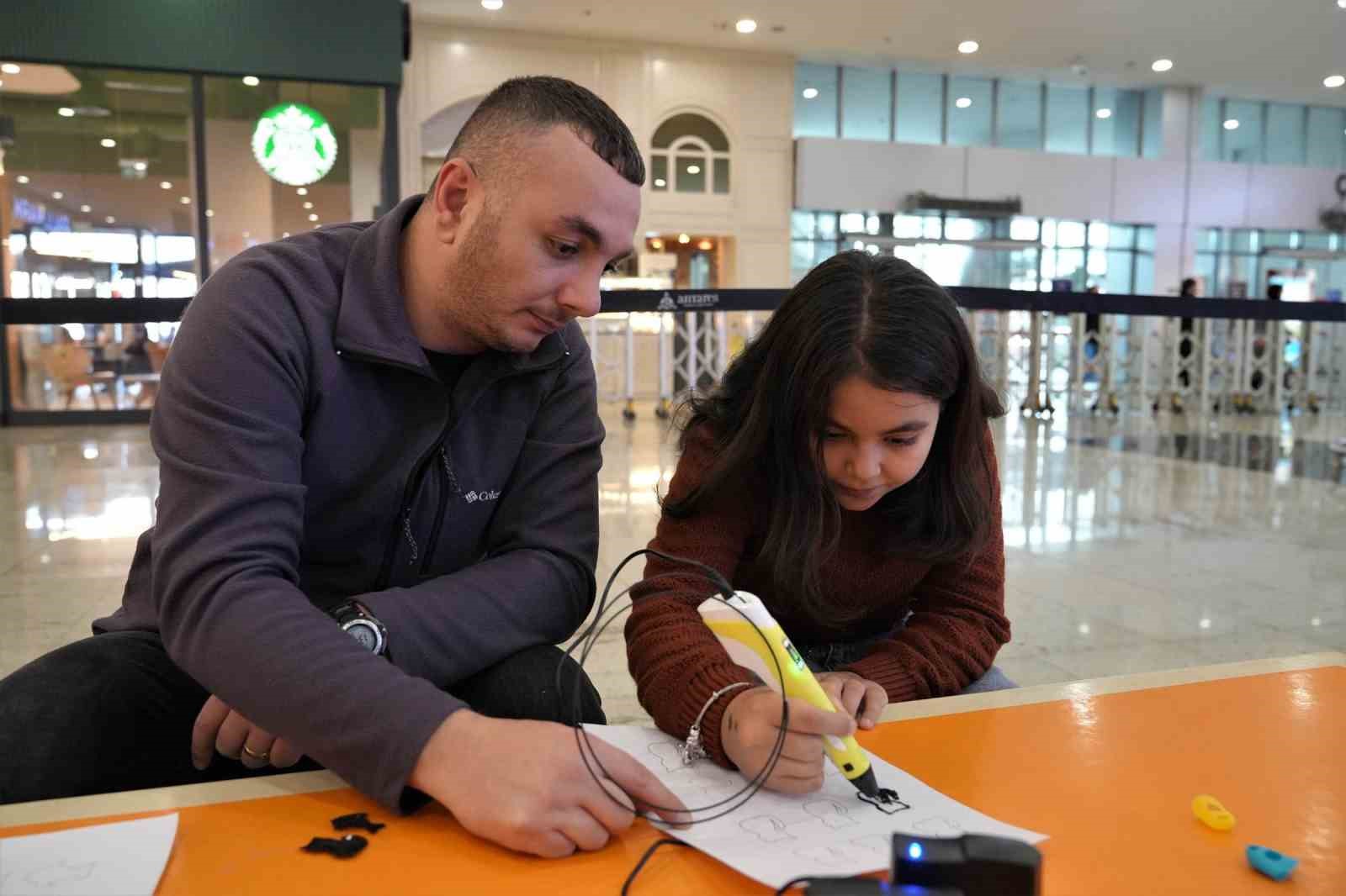 Keçiören Belediyesi’nden öğrencilere teknoloji dolu karne şenliği
