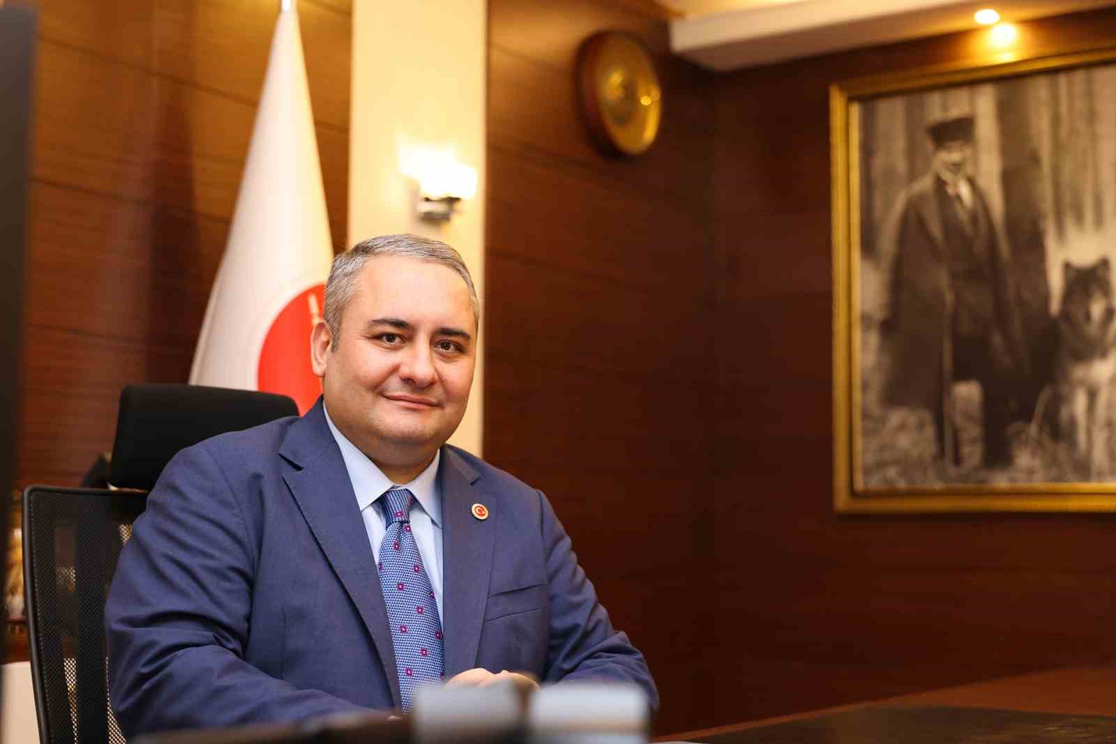 Keçiören Belediyesi’nden Türk bayrağına yapılan saldırıya tepki

