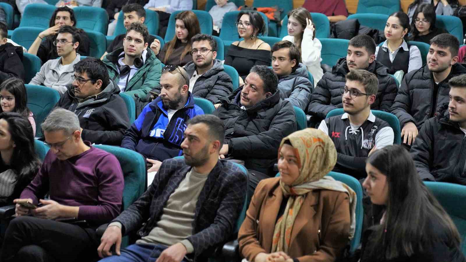 Keçiören Belediyesi’nden yapay zeka okuryazarlığına destek
