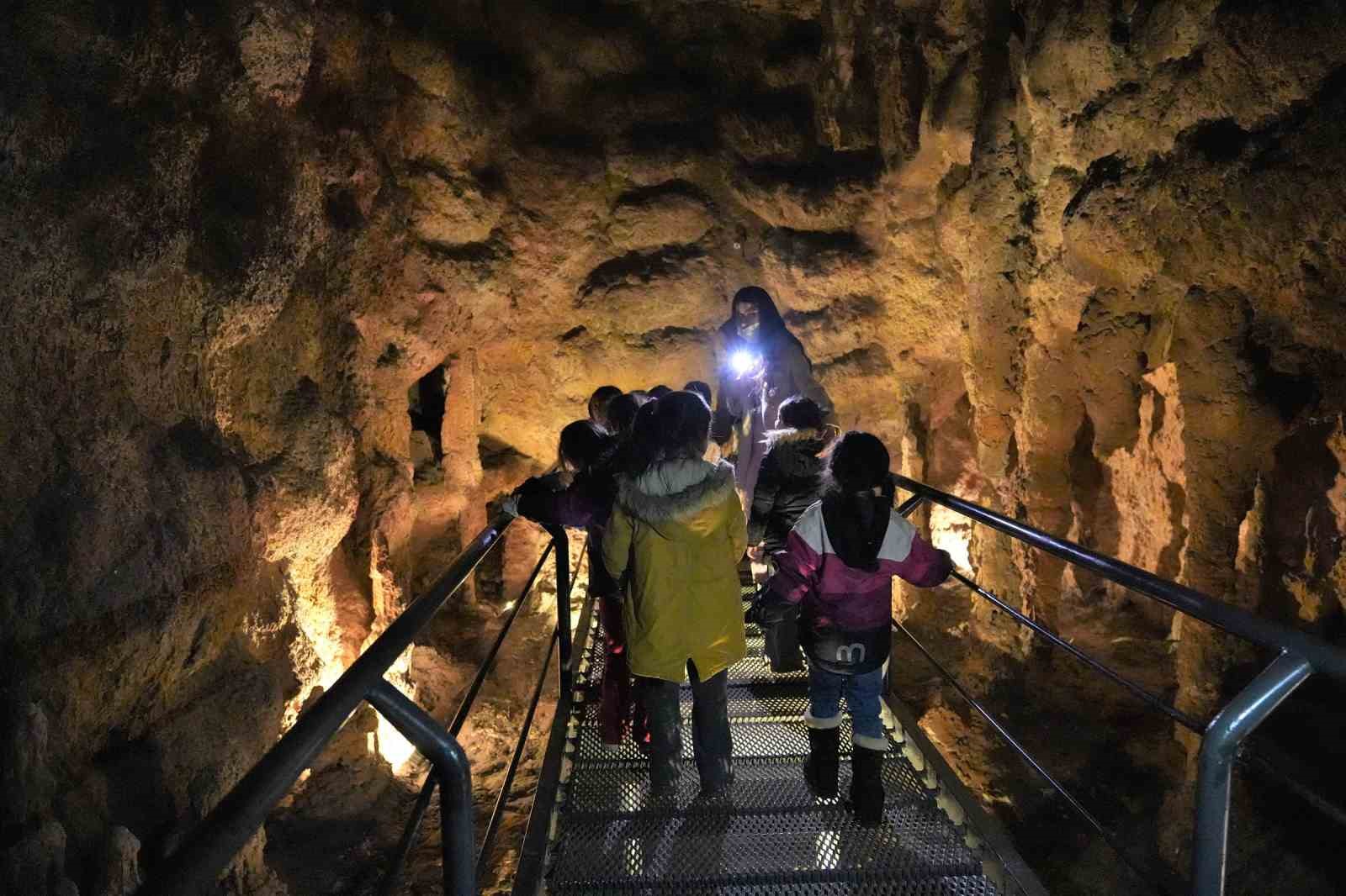 Keçiörenli minikler tabiat tarihiyle buluştu
