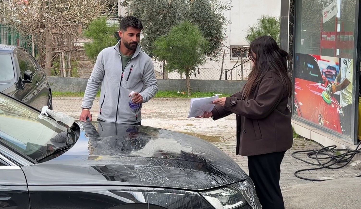 Kedilerini bulana çeyrek altın verecekler
