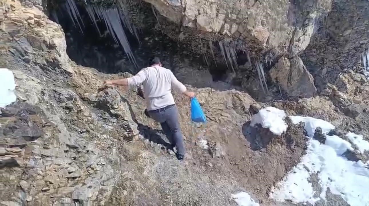 Keklikler için doğaya yem bıraktılar
