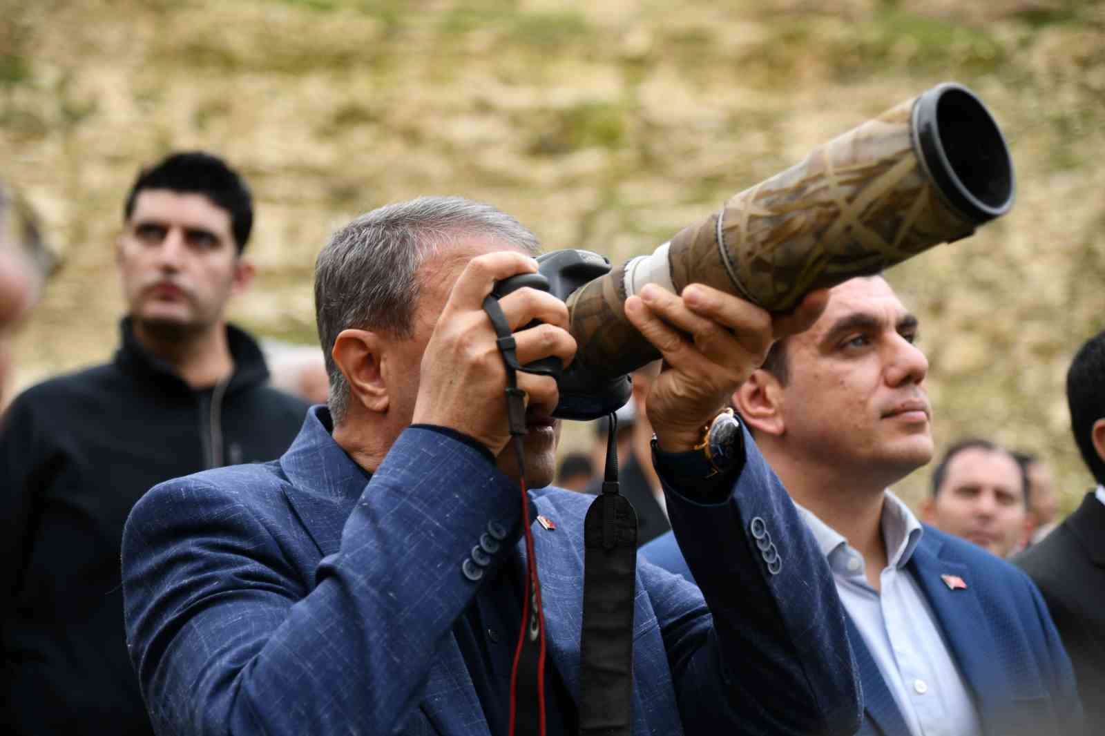 Kelaynaklar doğaya salındı
Kelaynaklar doğaya salındı