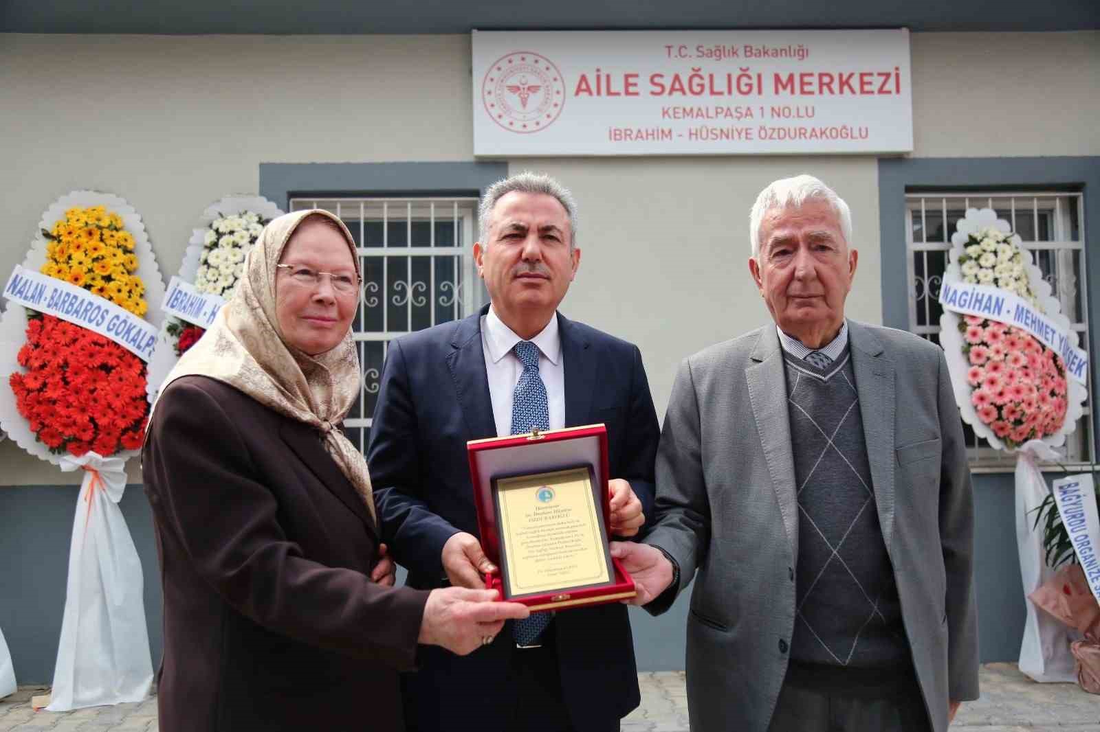 Kemalpaşa’da iki aile sağlığı merkezi hizmete açıldı
