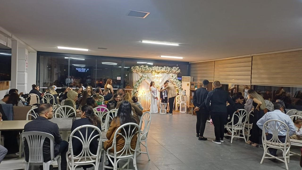 Kemer Belediyesi Kadınlar Lokali’nde ilk nişan merasimi
