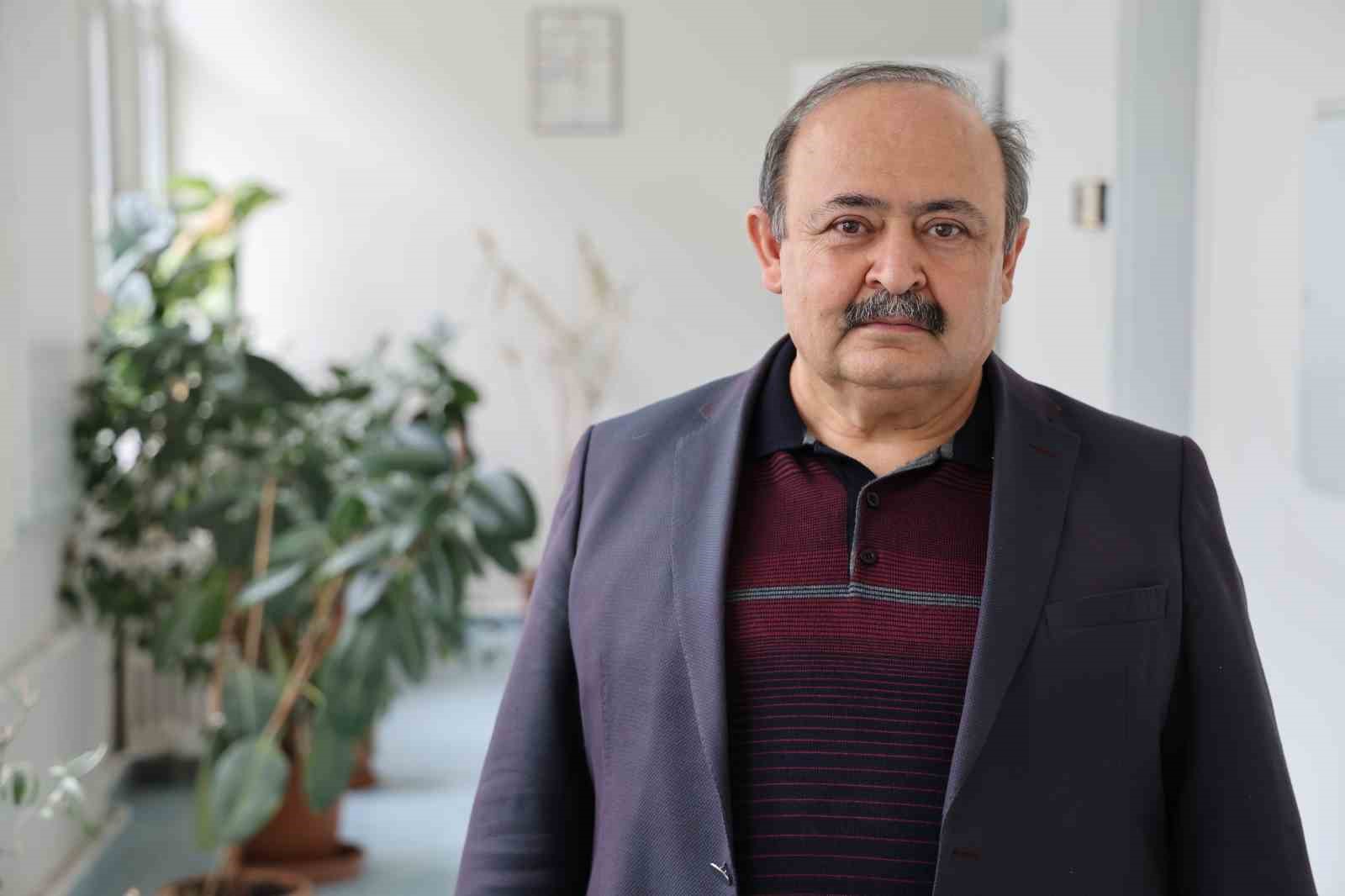 Kene kabusu geri geldi, yağışlardan dolayı bu sene popülasyon daha fazla olabilir
Kene kabusu geri geldi, yağışlardan dolayı bu sene popülasyon daha fazla olabilir