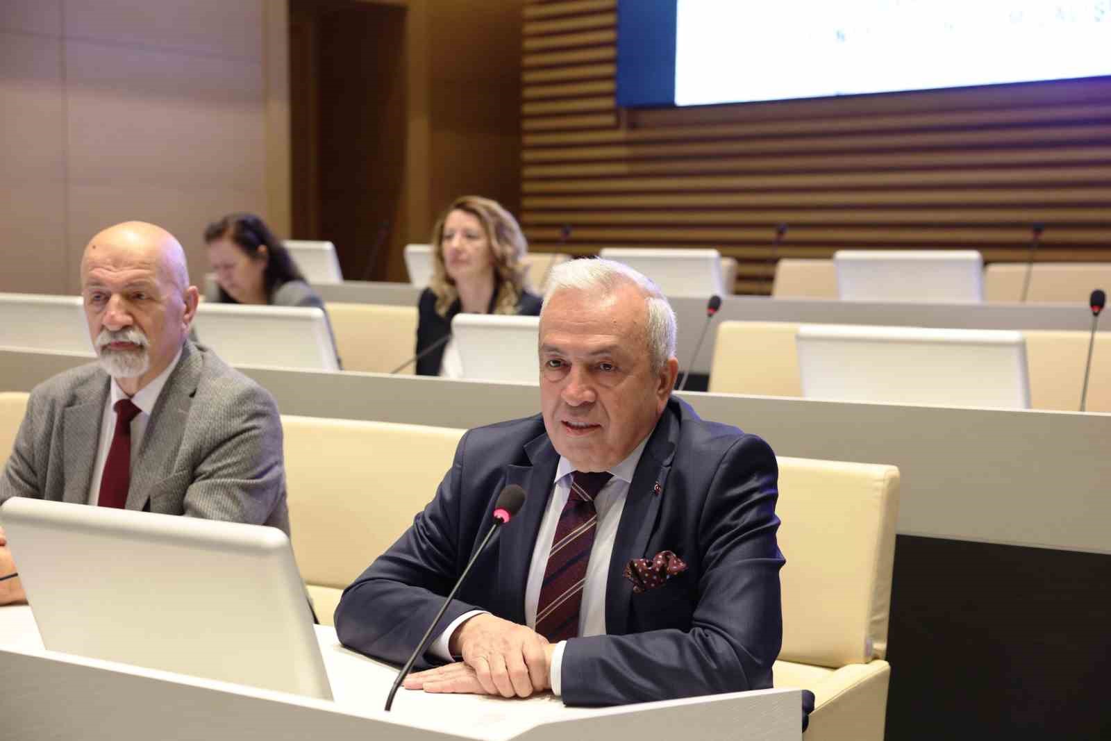 Kentsel dönüşümde örnek model Barış Mahallesi sakinlerine anlatıldı
