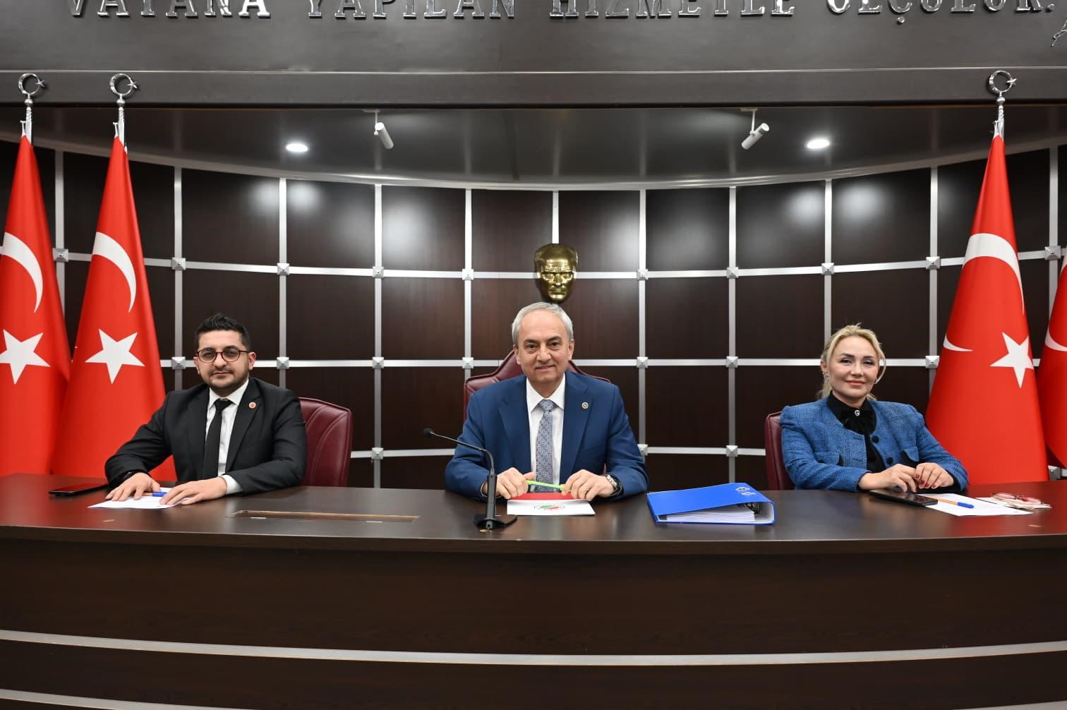 Kepez Meclisi’nden eğitim ve sağlık yatırımlarına tam destek
Kepez Meclisi’nden eğitim ve sağlık yatırımlarına tam destek