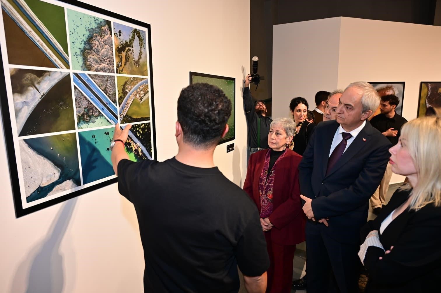 Kepez’de Akdeniz Üniversitesi mezunu genç sanatçıların objektifinden hayat sergisi
