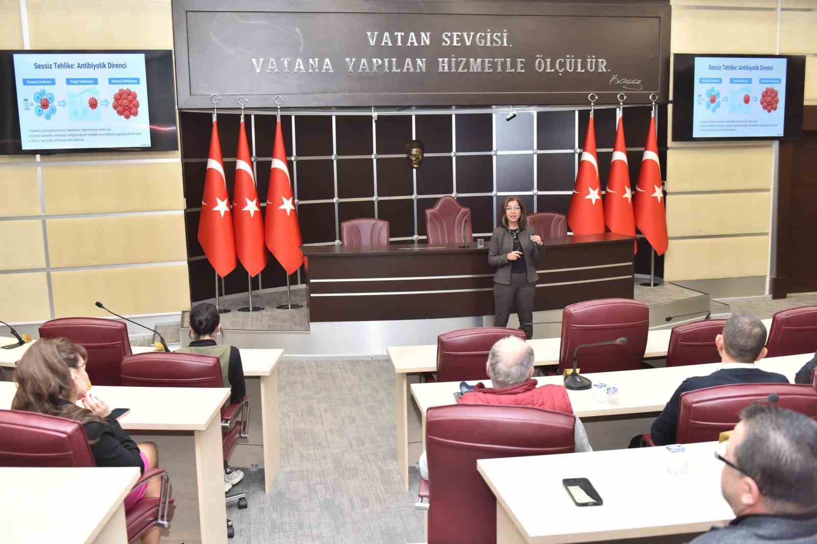 Kepez’de akılcı ilaç kullanımı eğitimi
