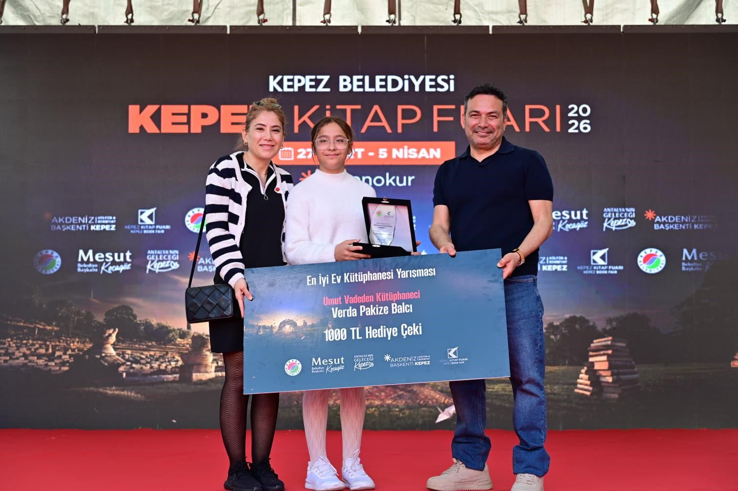 Kepez’de Antalya’nın en iyi ev kütüphaneleri ödüllendirildi
