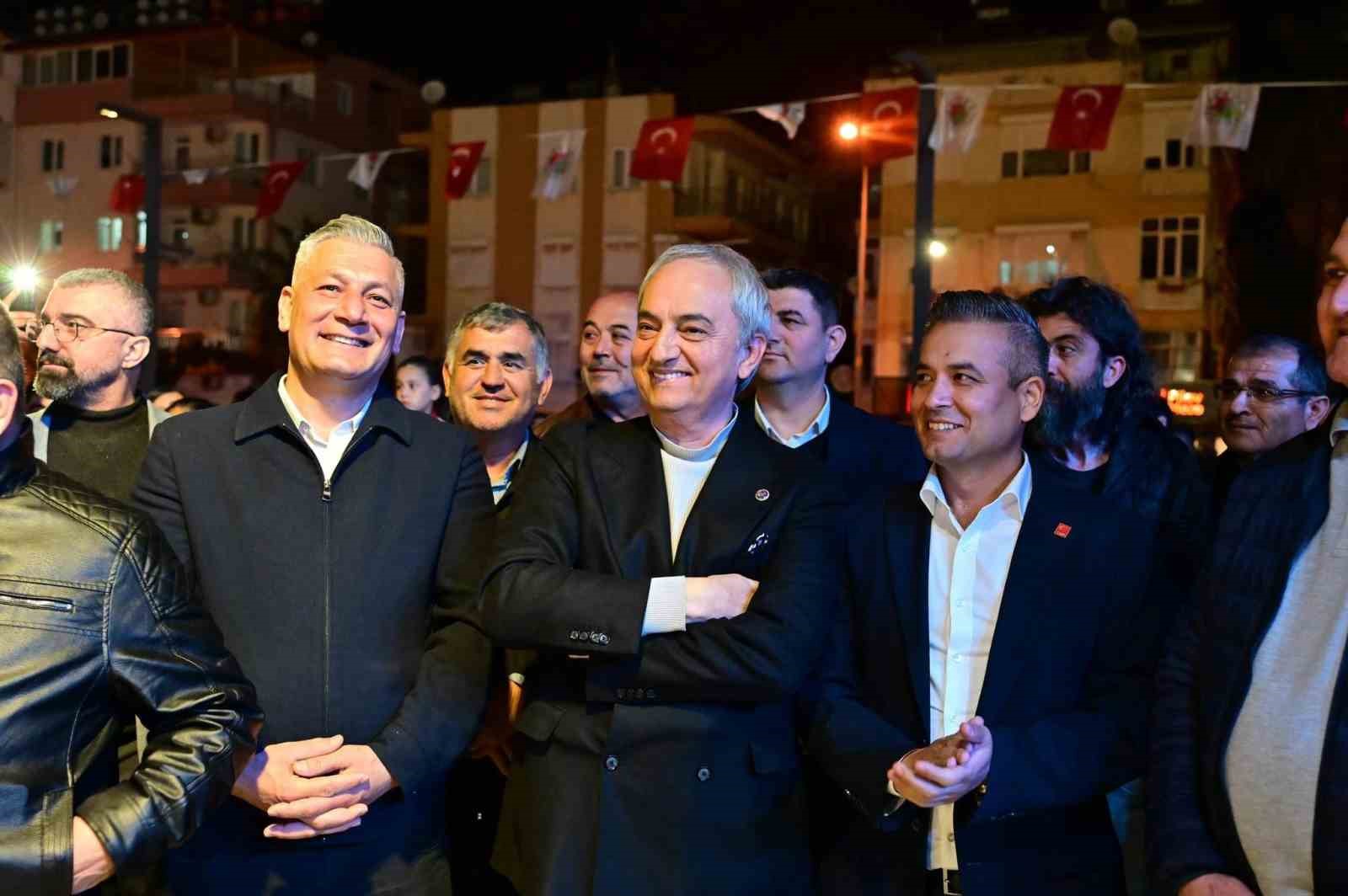 Kepez’de Dünya Romanlar Günü’ne özel ‘Roman Gecesi’
Kepez’de Dünya Romanlar Günü’ne özel ‘Roman Gecesi’