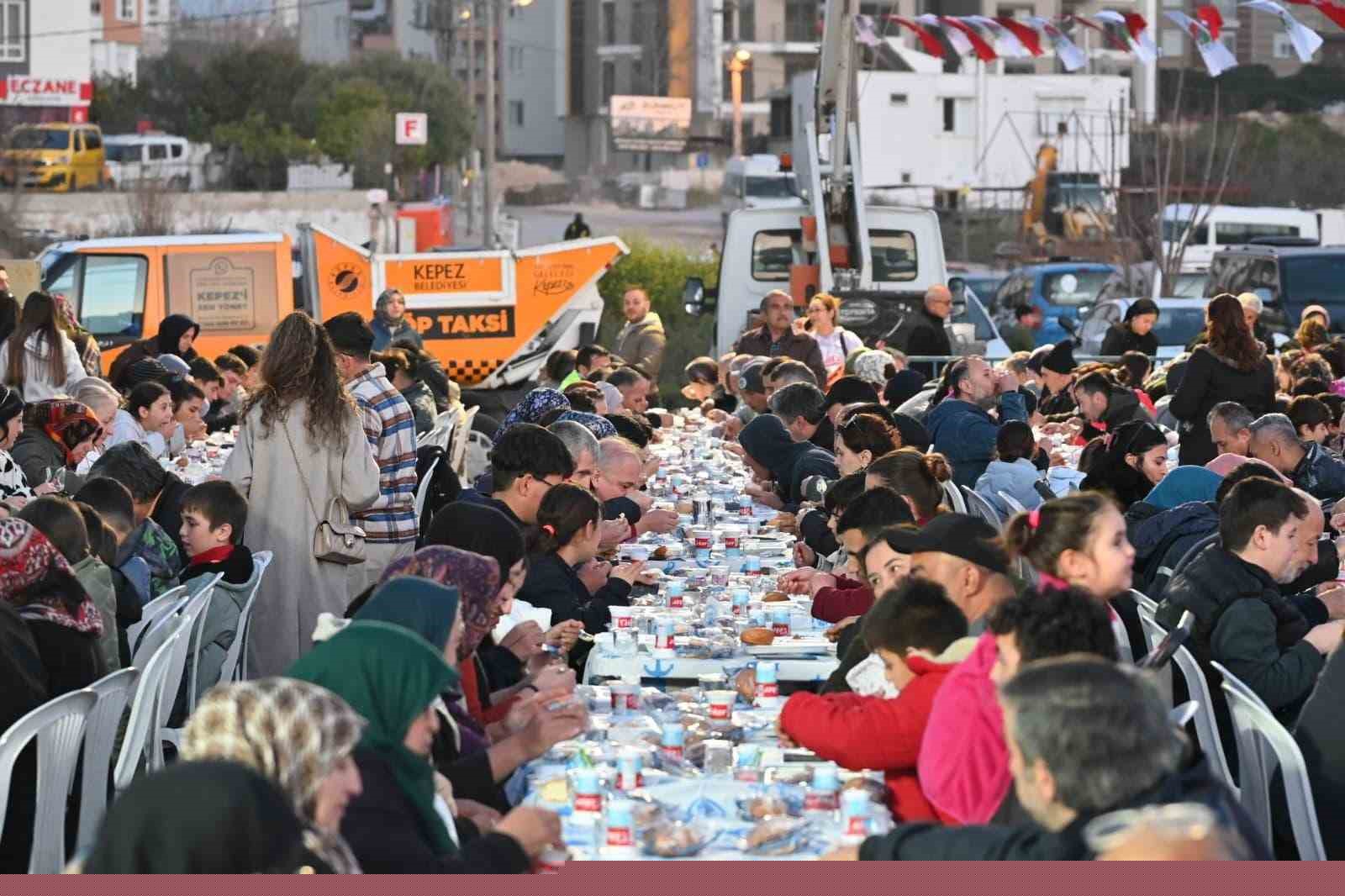 Kepez’de her gün iftar, her gün bereket
