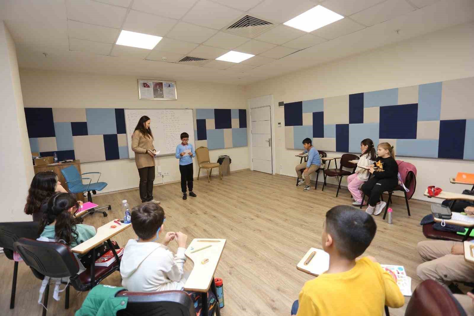 Kepez’de yabancı dil eğitimi ücretsiz
