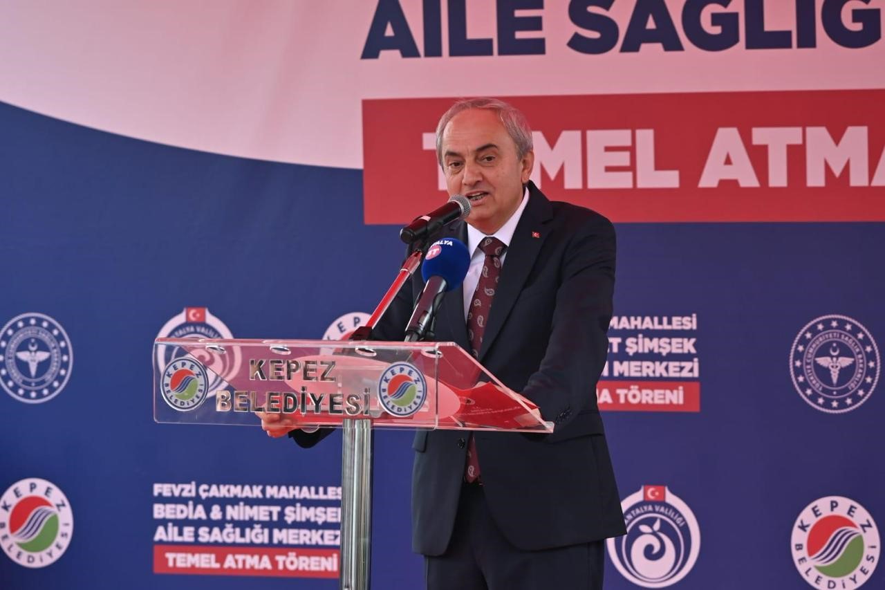 Kepez’e bir günde ikinci sağlık yatırımı
Kepez’e bir günde ikinci sağlık yatırımı