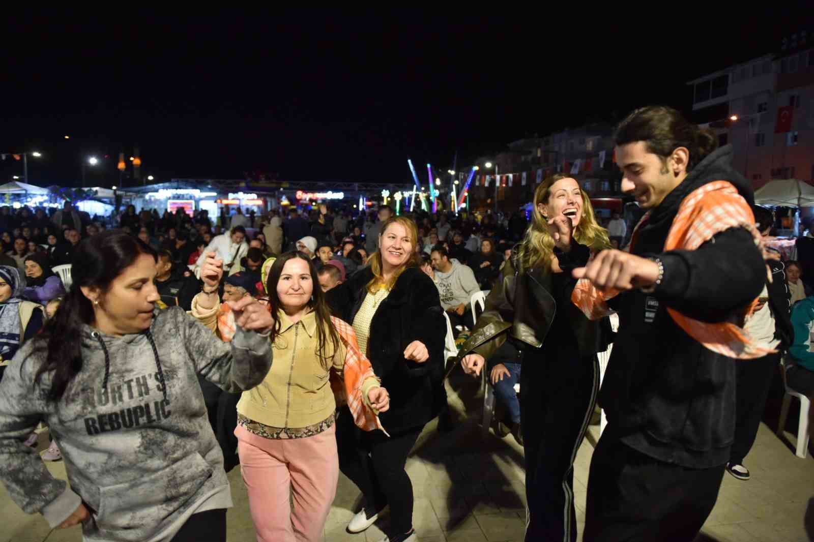 Kepez’in Ramazan etkinliklerinde Yörük ateşi yandı
