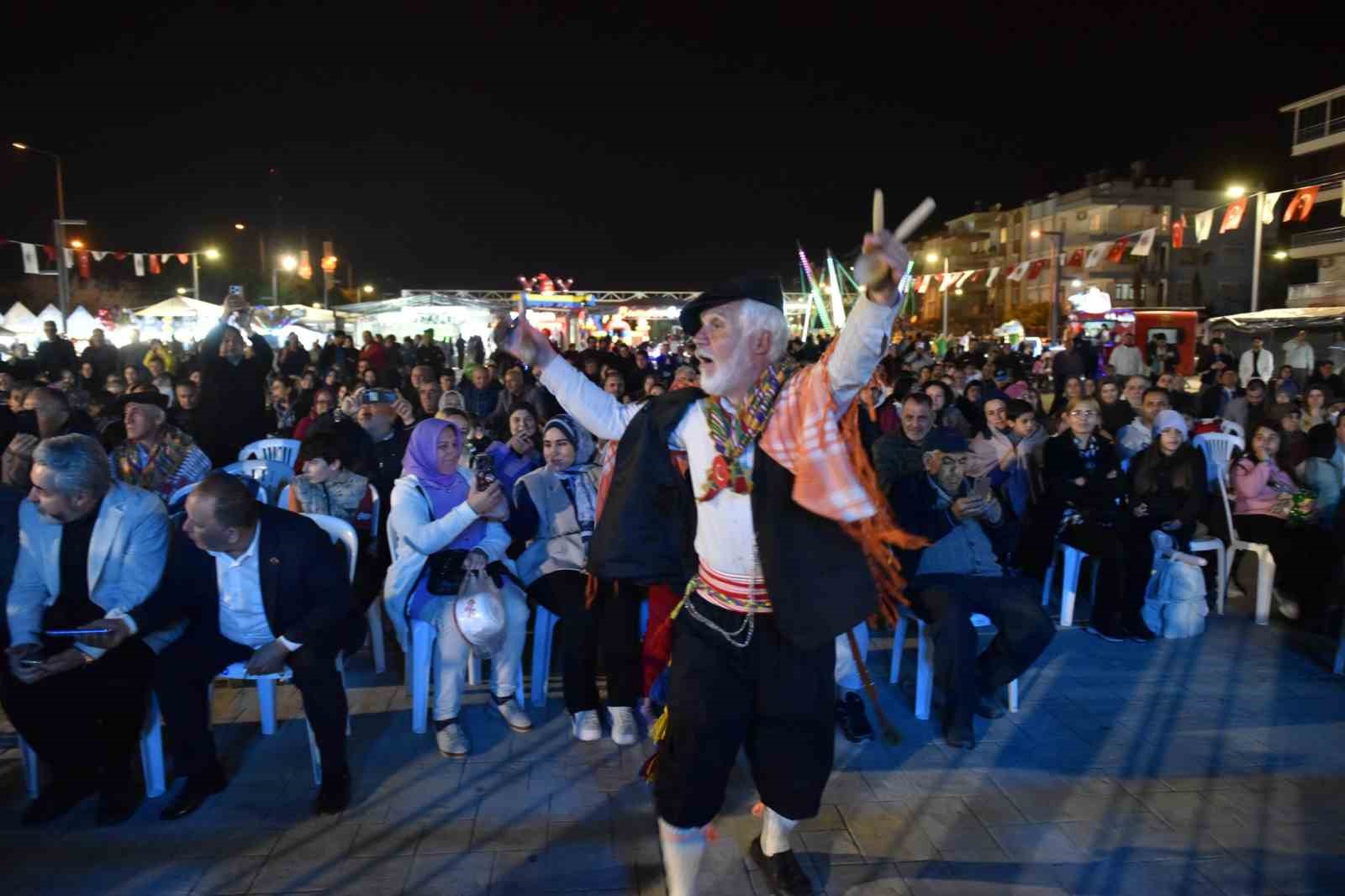 Kepez’in Ramazan etkinliklerinde Yörük ateşi yandı
