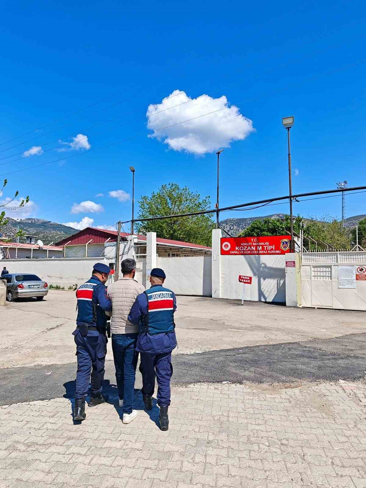 Kesinleşmiş hapis cezalarıyla aranan 7 hükümlü yakalandı
