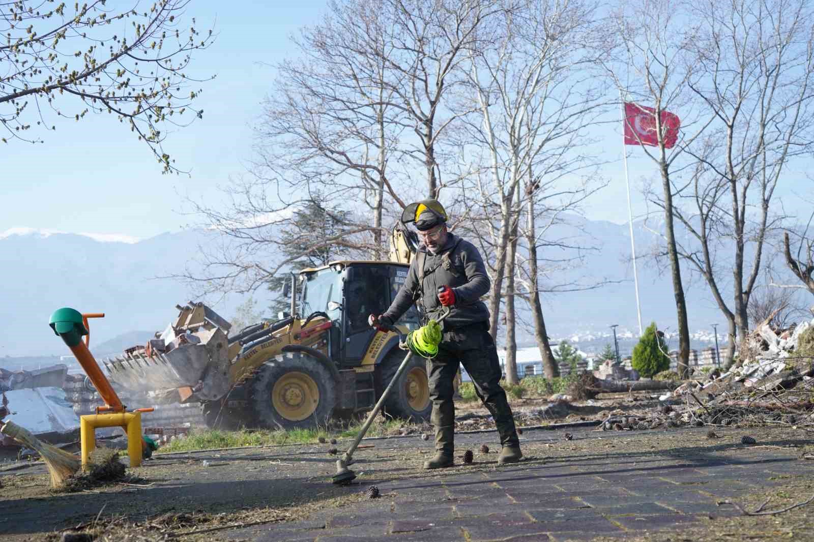 Kestel’de bahar mesaisi
