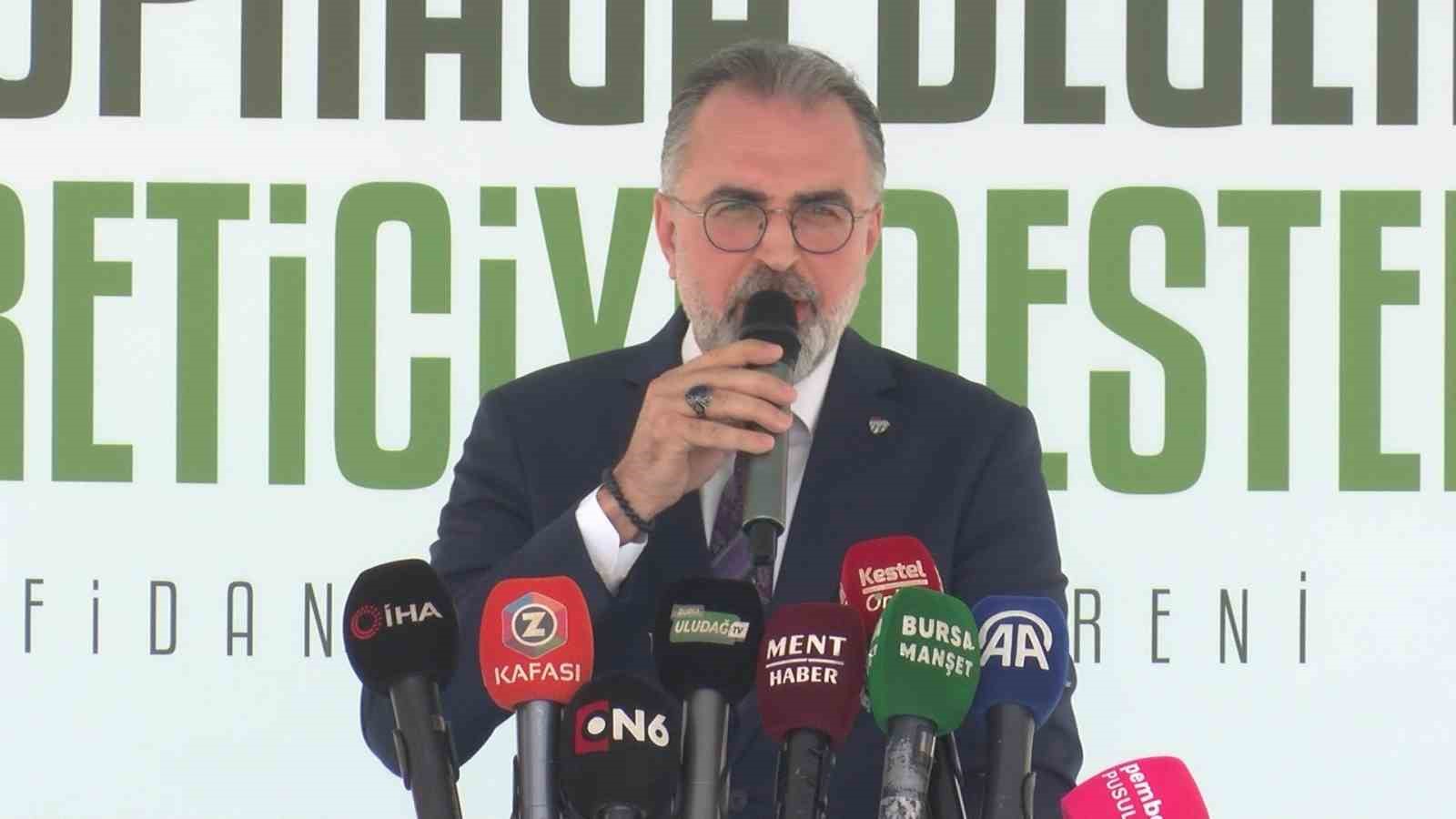 Kestel’de üreticiye 6 bin ahududu fidanı desteği
