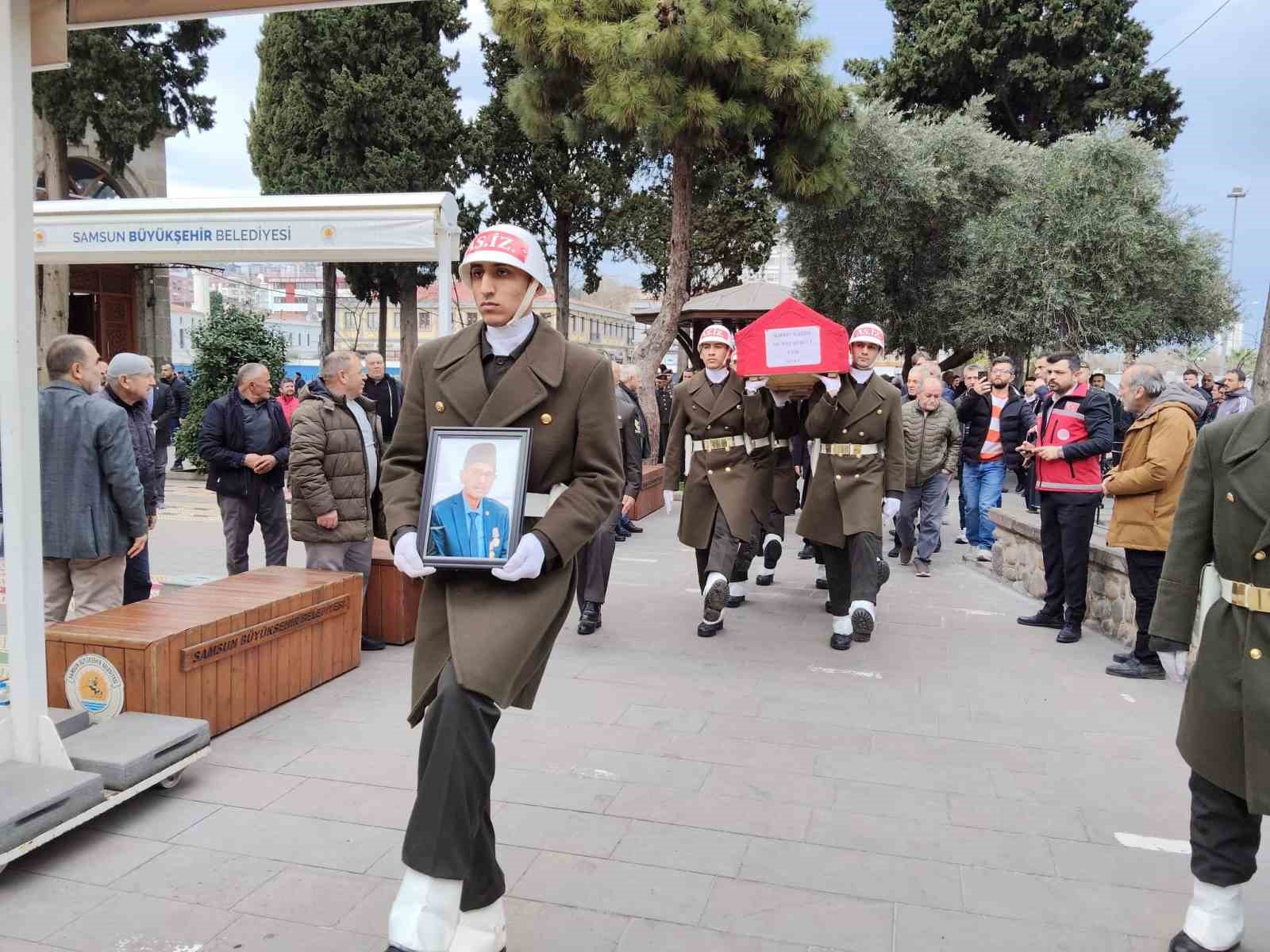 Kıbrıs Gazisi Dereli, son yolculuğuna uğurlandı
